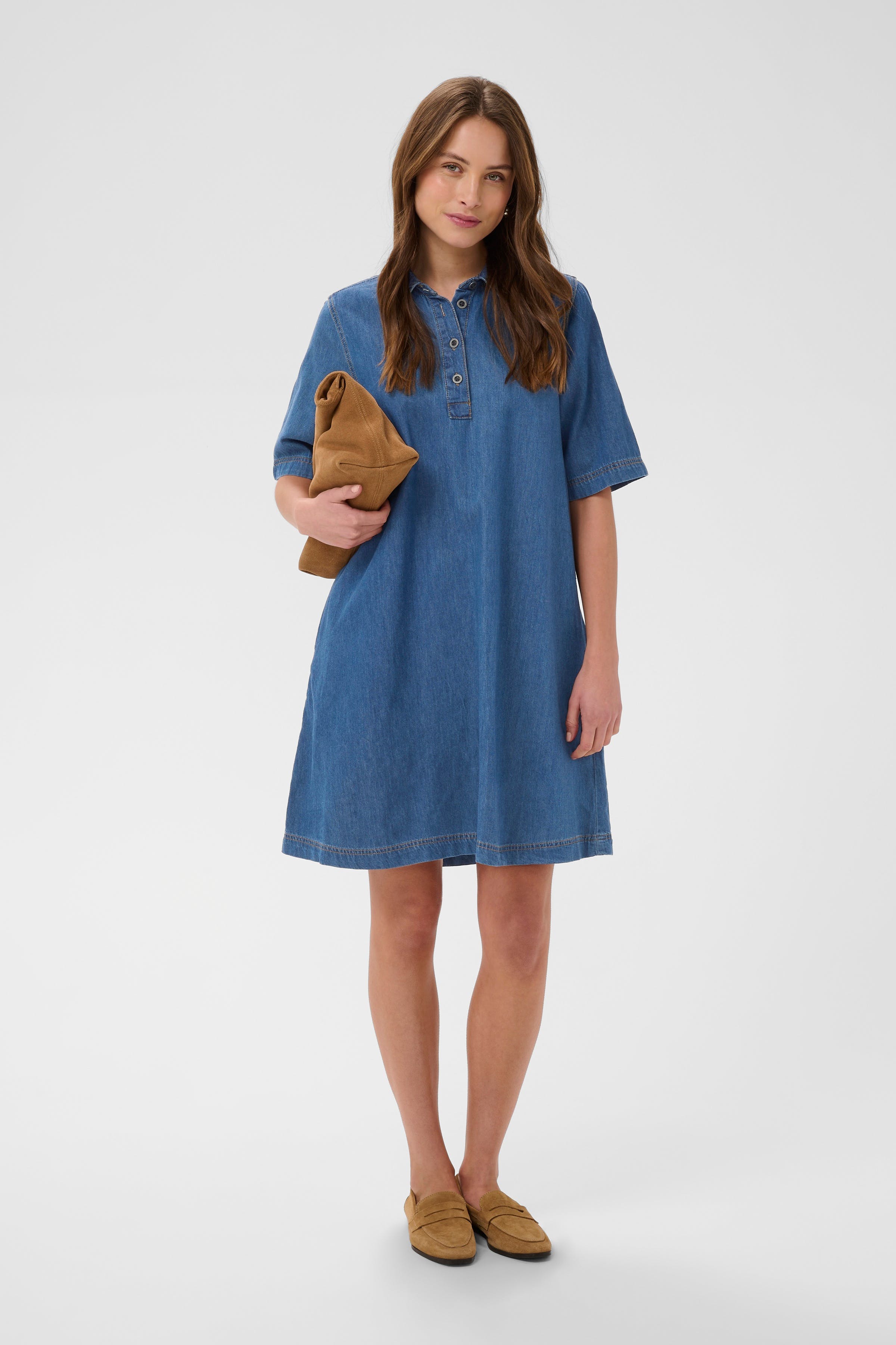 CUwinnie Denimkjole LOOKBOOK FRONT 50111467-500029