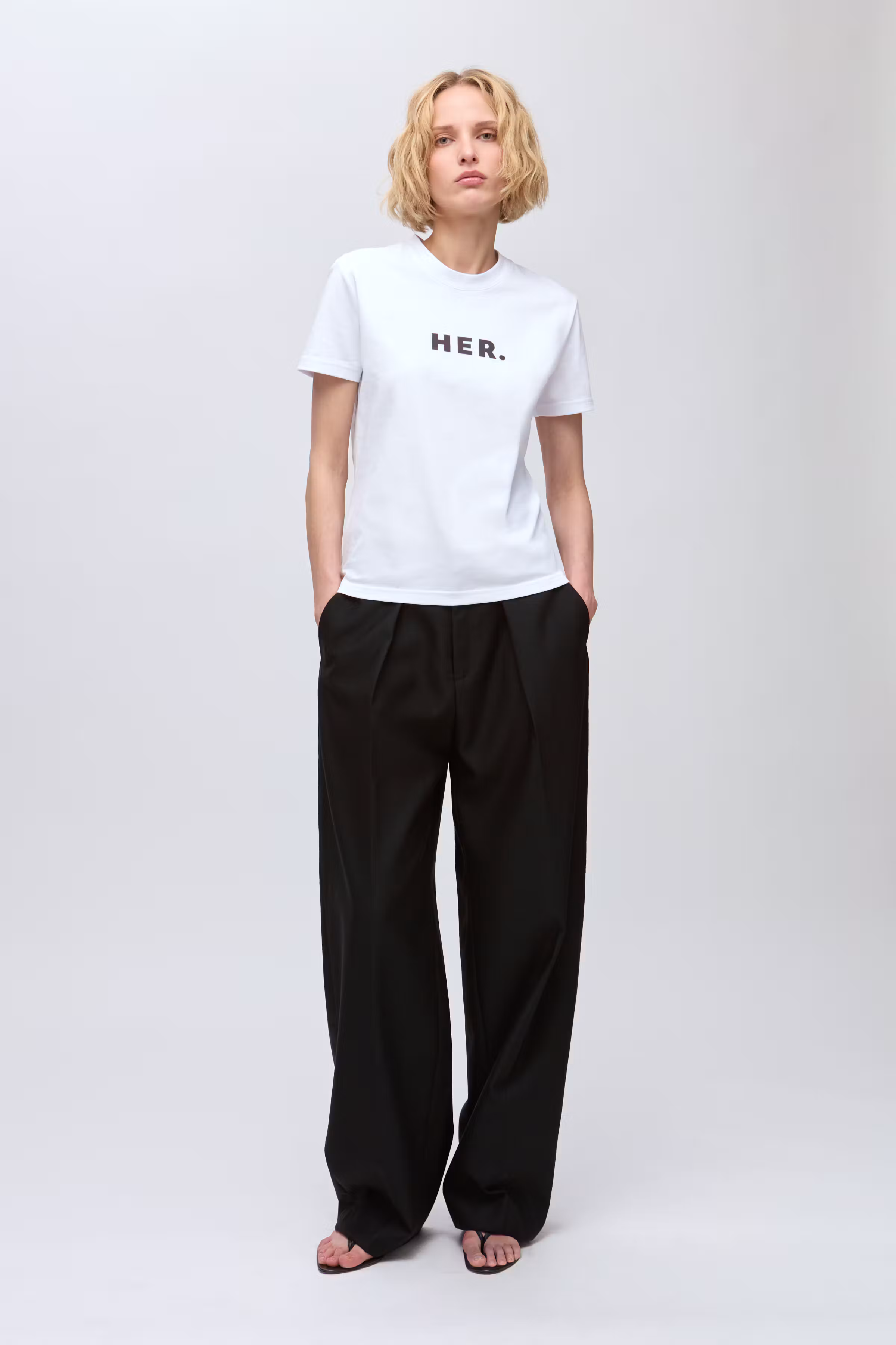 IOFenix T-shirt LOOKBOOK FRONT 30600108-WH001