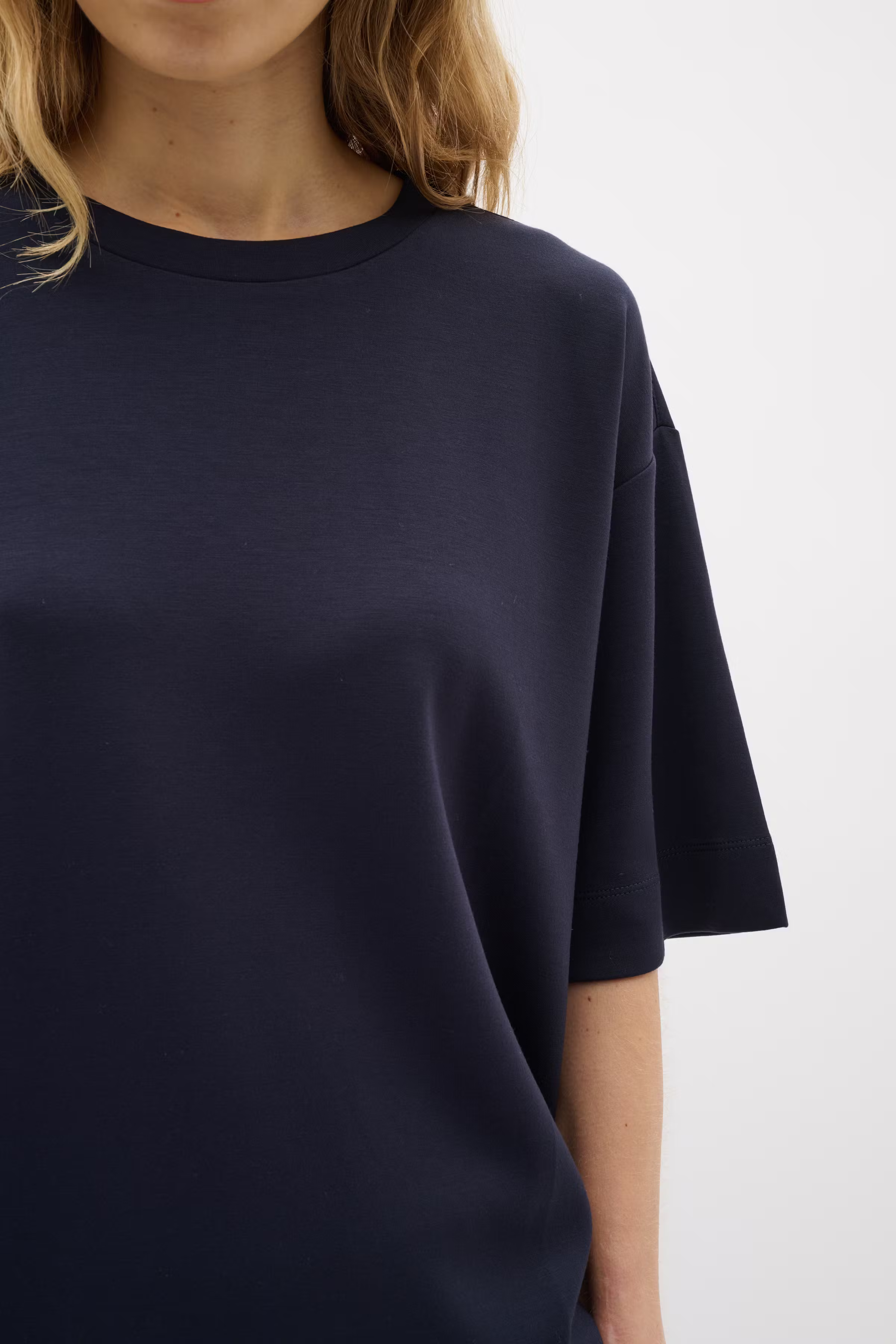 PannieIW Oversize T-shirt LOOKBOOK DETAIL 30109225-300005