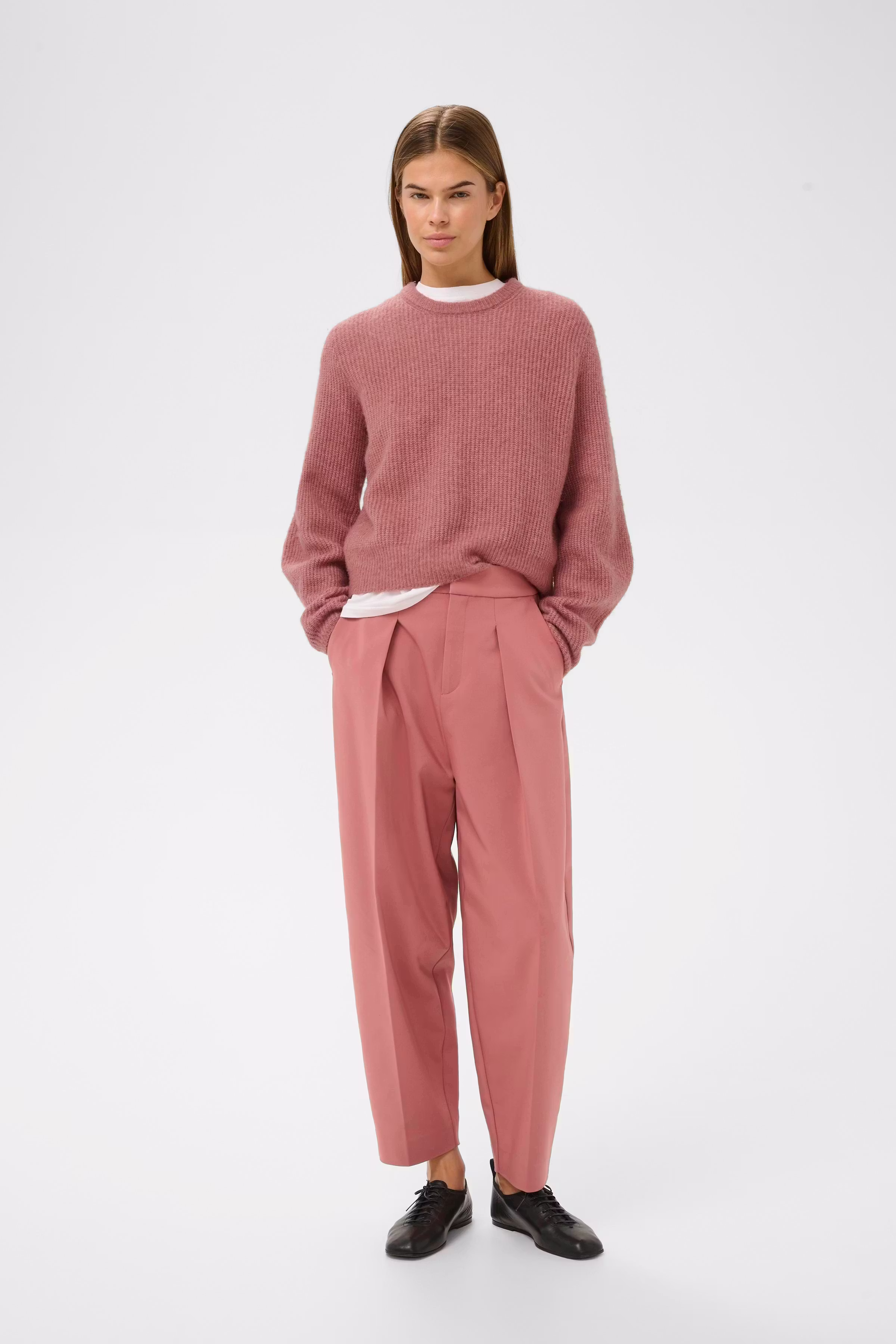 NIASIW Pullover LOOKBOOK FRONT 30112296-181435