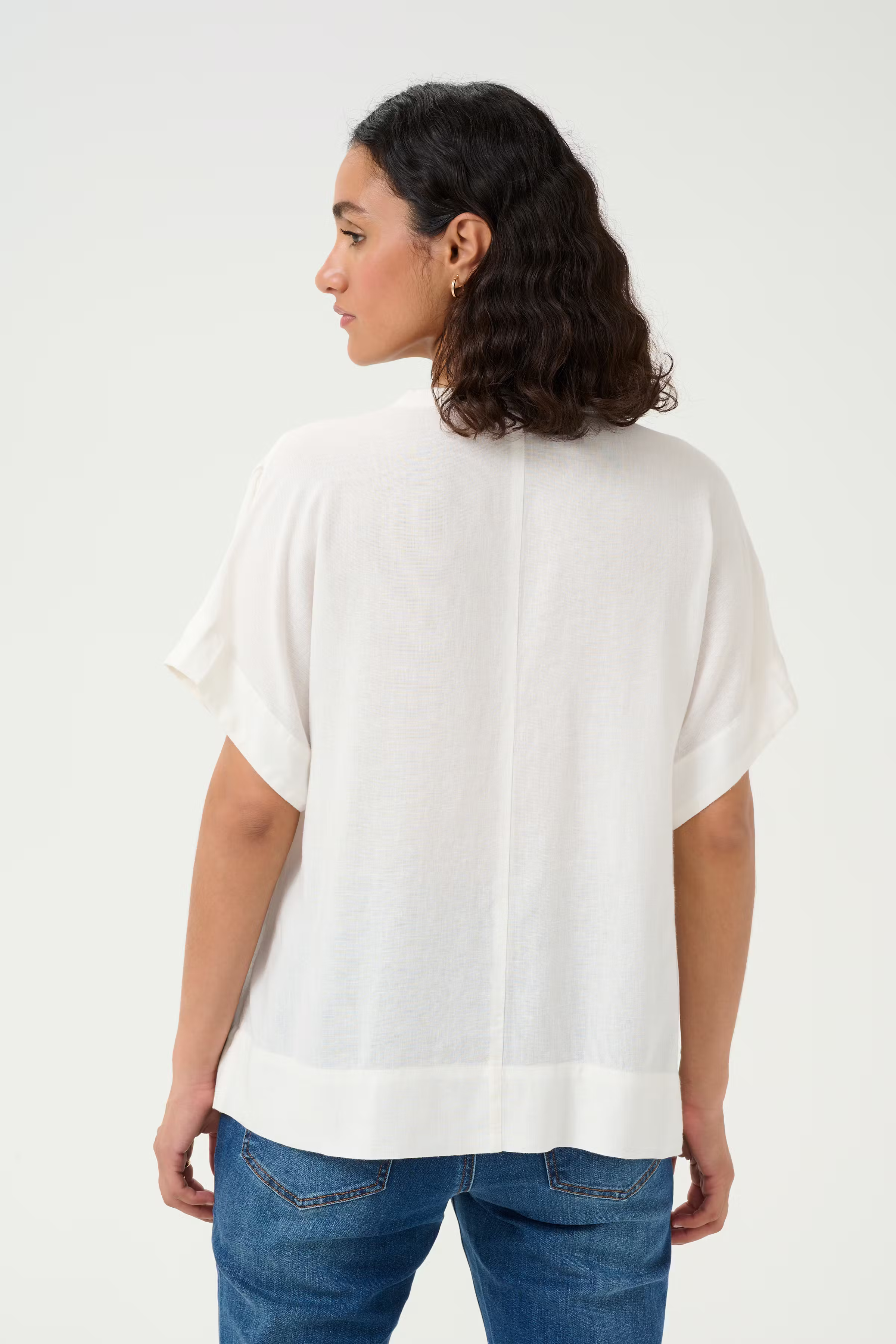 KAmilia Linen Top LOOKBOOK BACK 10509670-110602