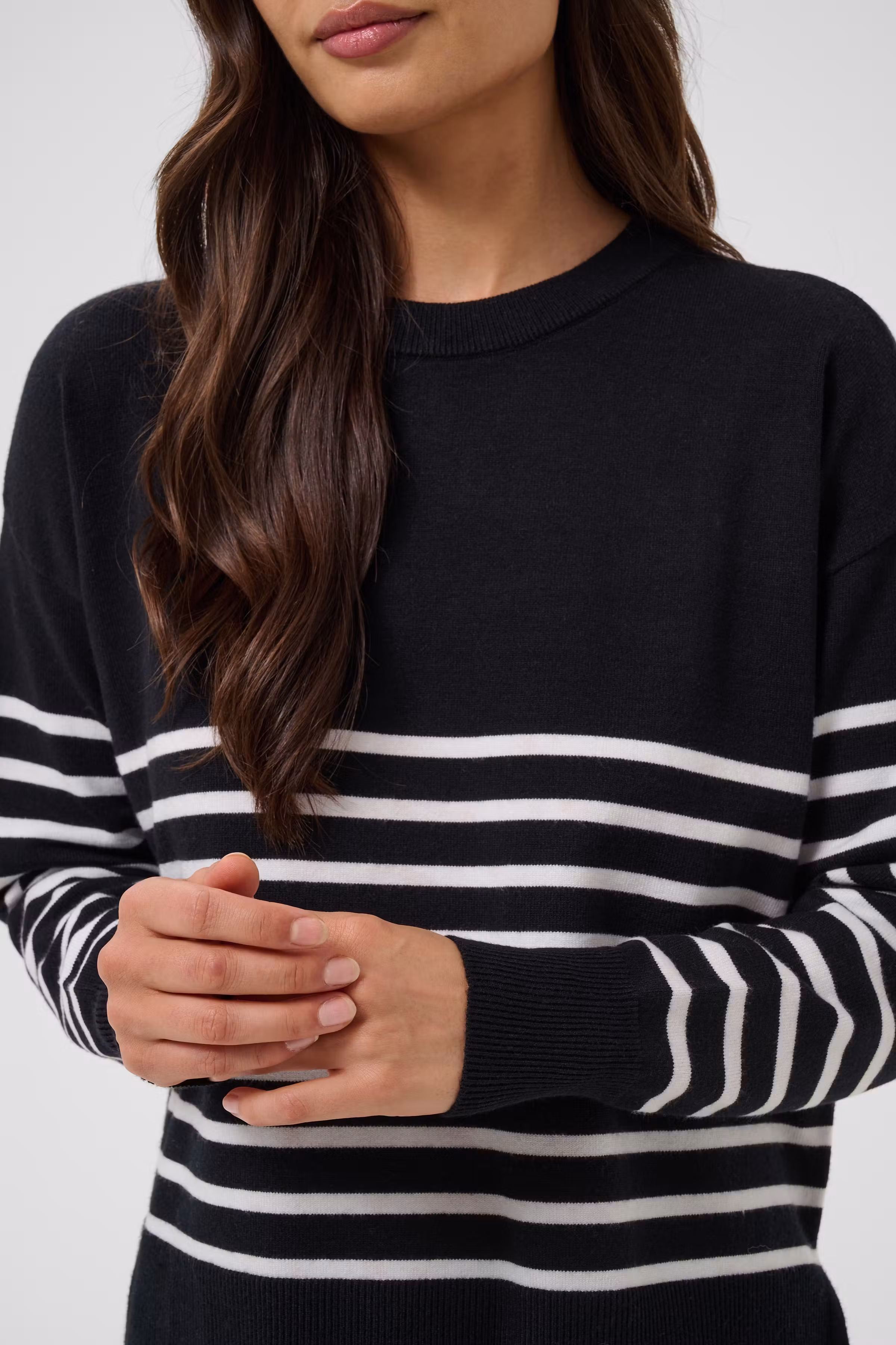 KAlimone Pullover LOOKBOOK DETAIL 10511830-1000352