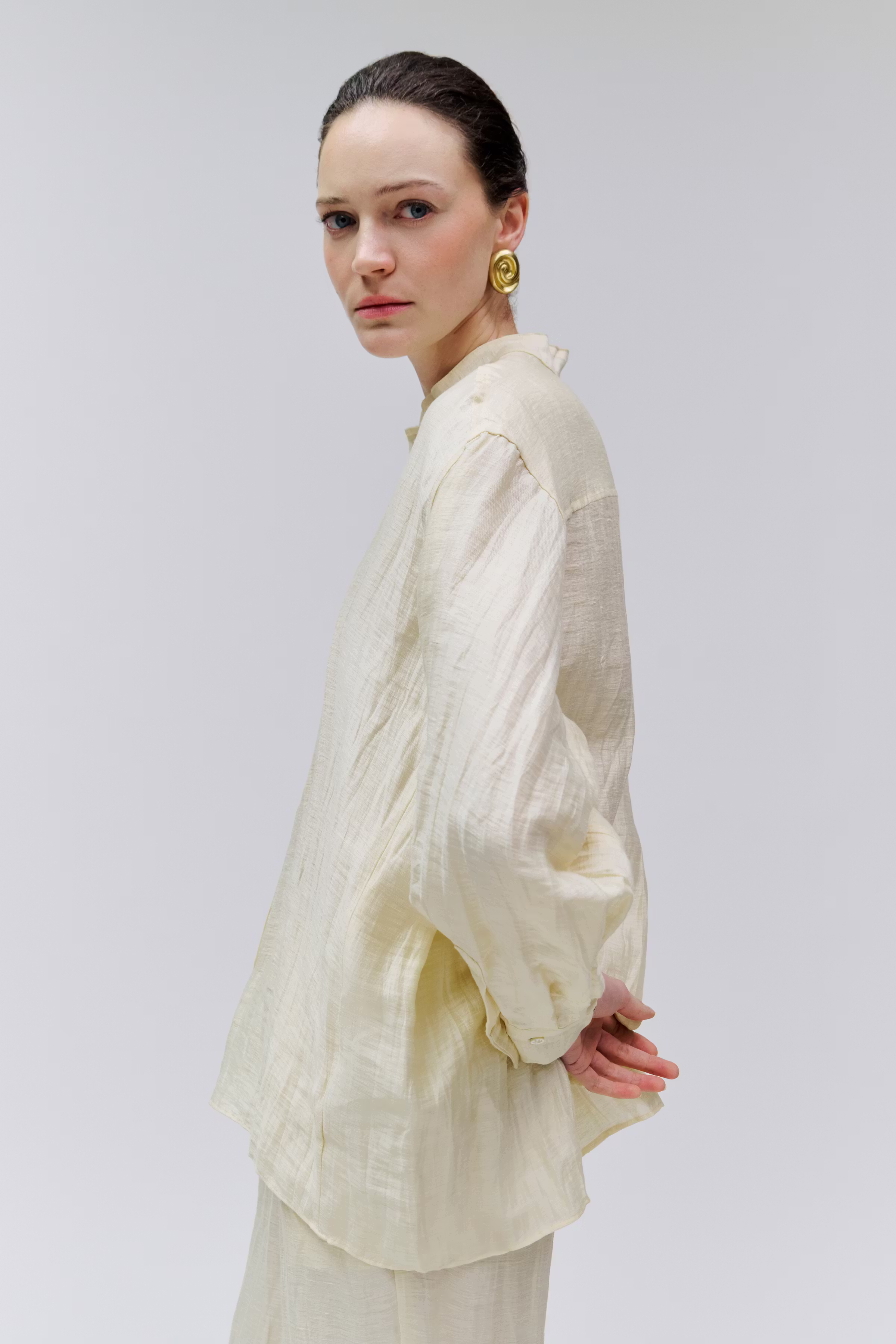 EFFIE Shirt LOOKBOOK FRONT 30600590-BE458