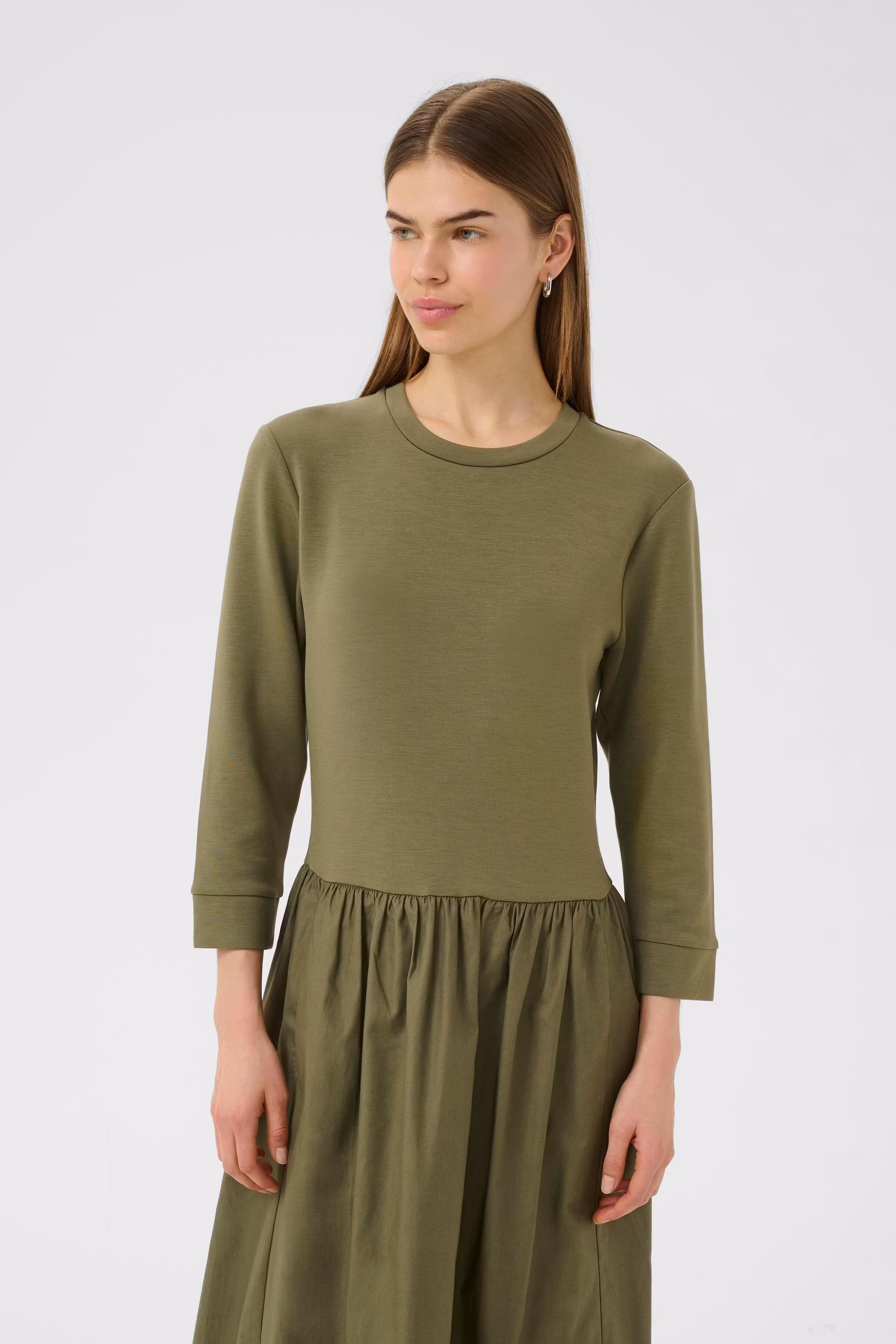 MiraIW Jurk LOOKBOOK FRONT 30110507-180515