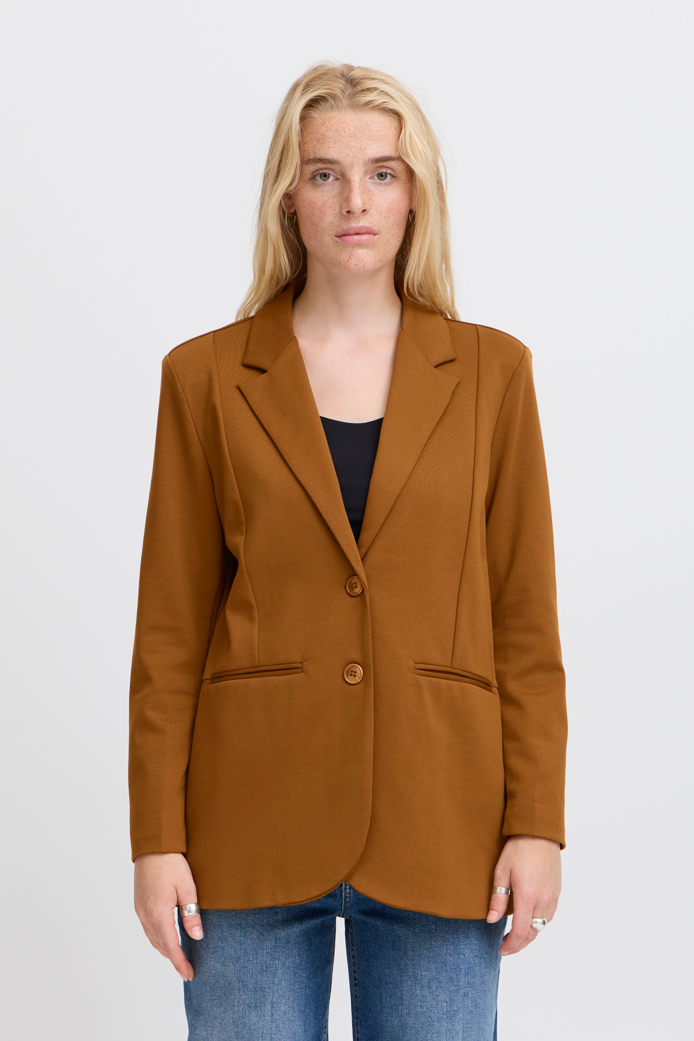 IHKATE OVERSIZE Blazer LOOKBOOK FRONT 20118123-181048