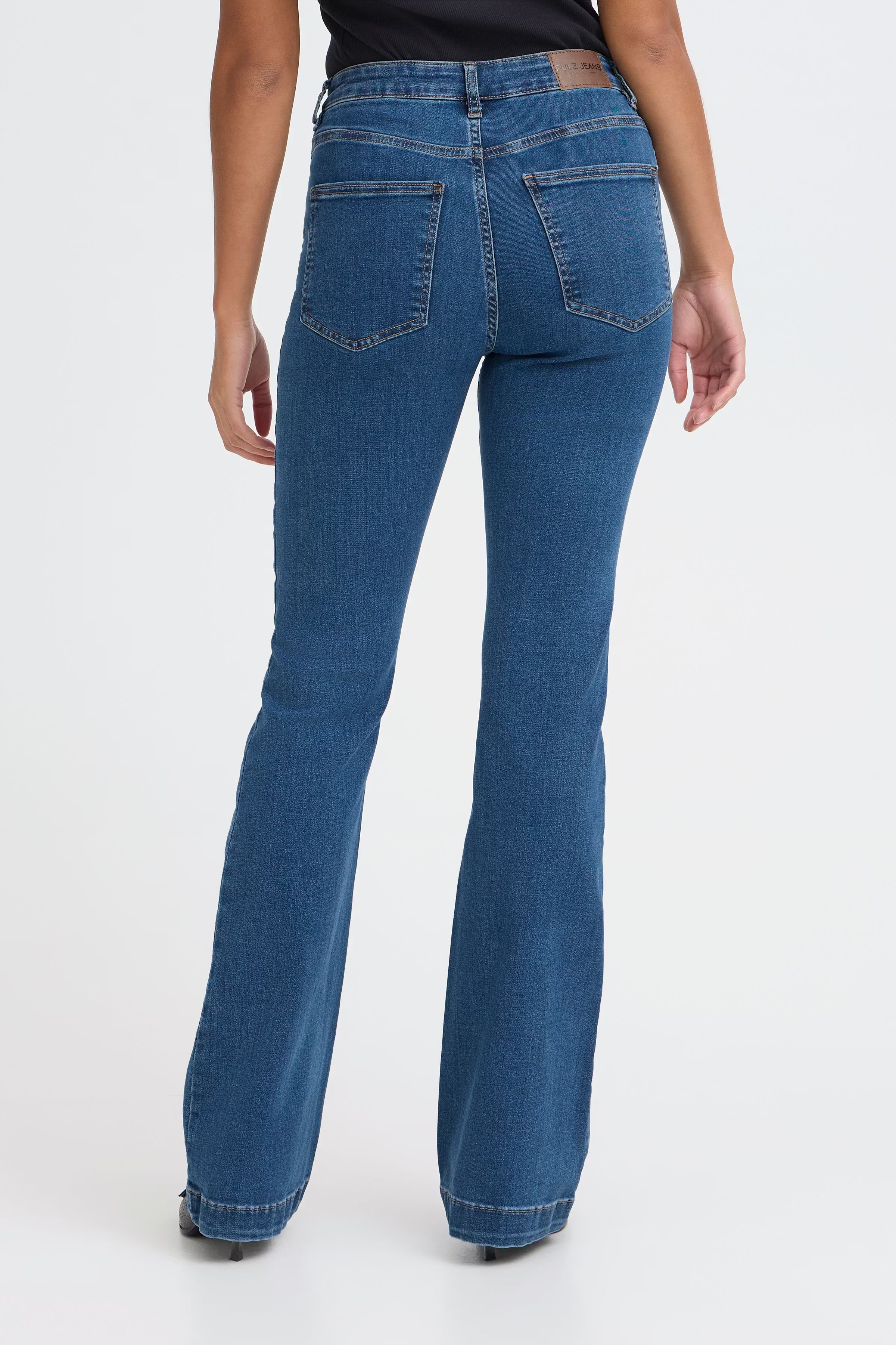 PZBECCA UHW Bootcut Leg LOOKBOOK BACK 50207285-200005