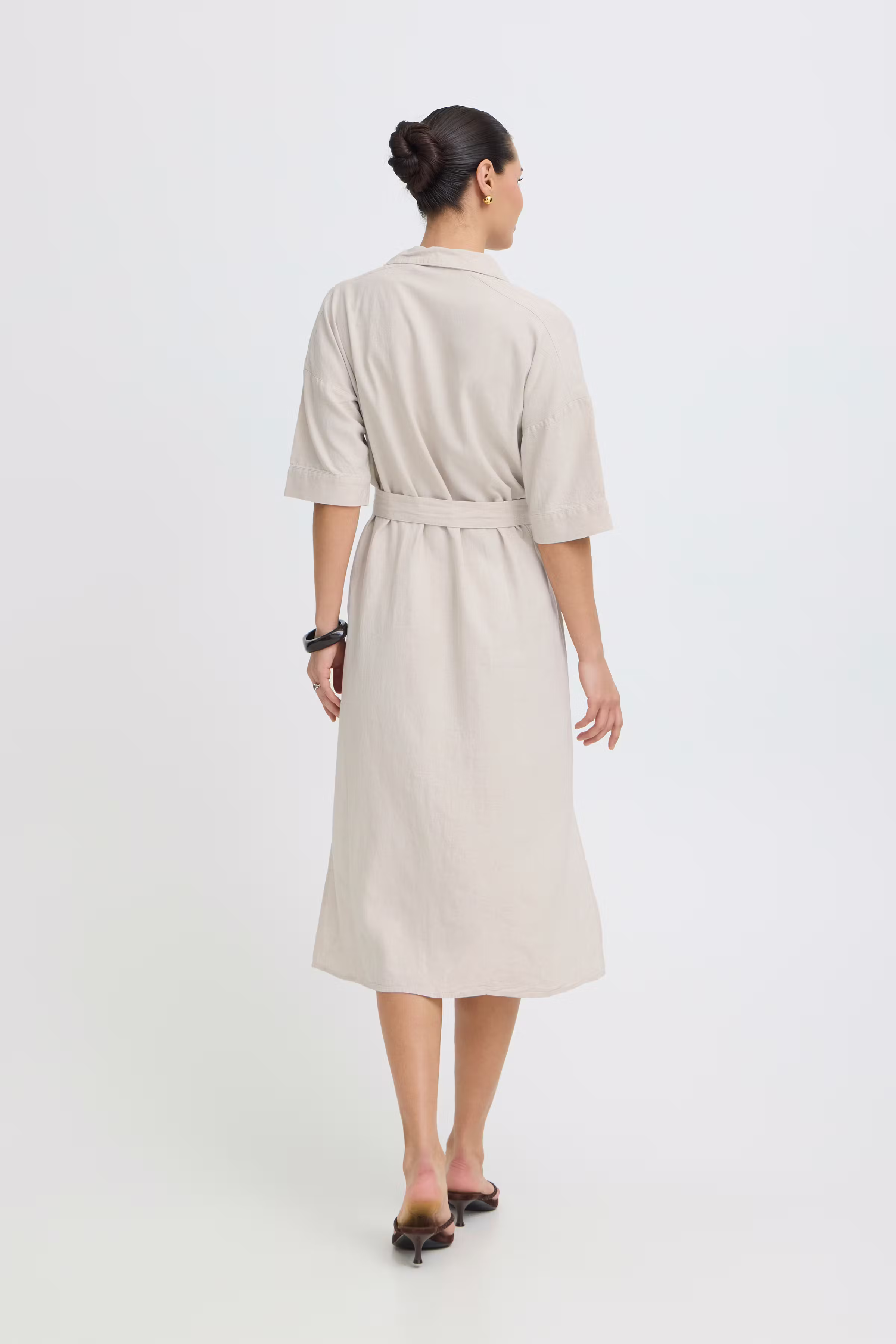 BYFALAKKA Kjole LOOKBOOK BACK 20818827-1353041