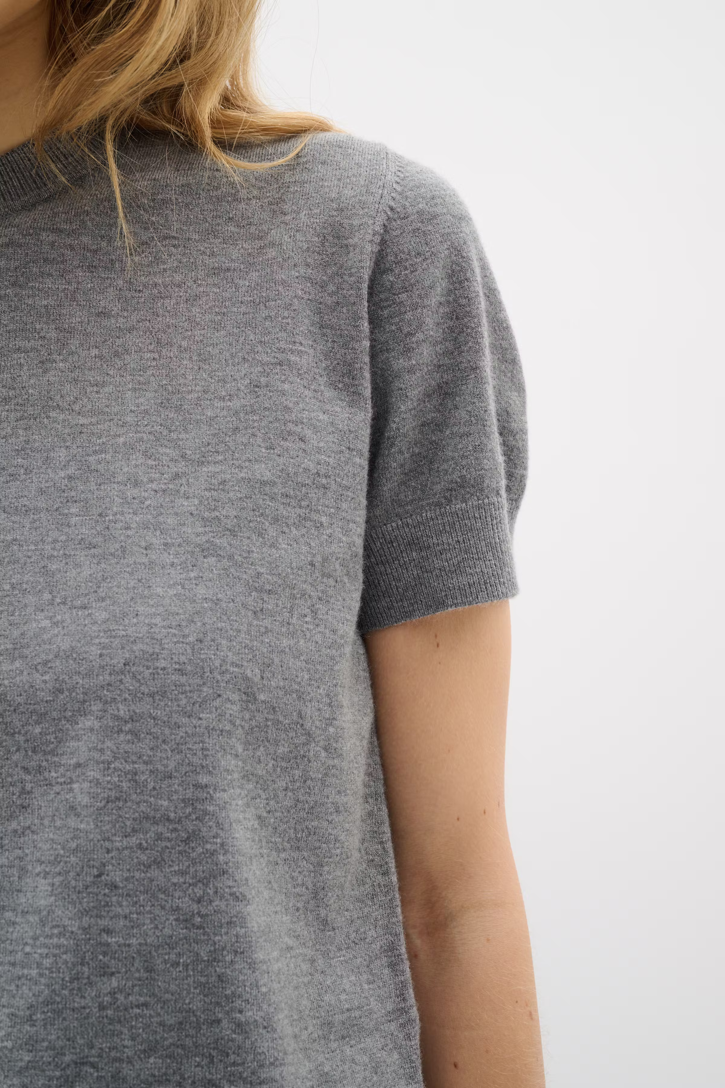 KellsieIW Pullover LOOKBOOK DETAIL 30109743-301744
