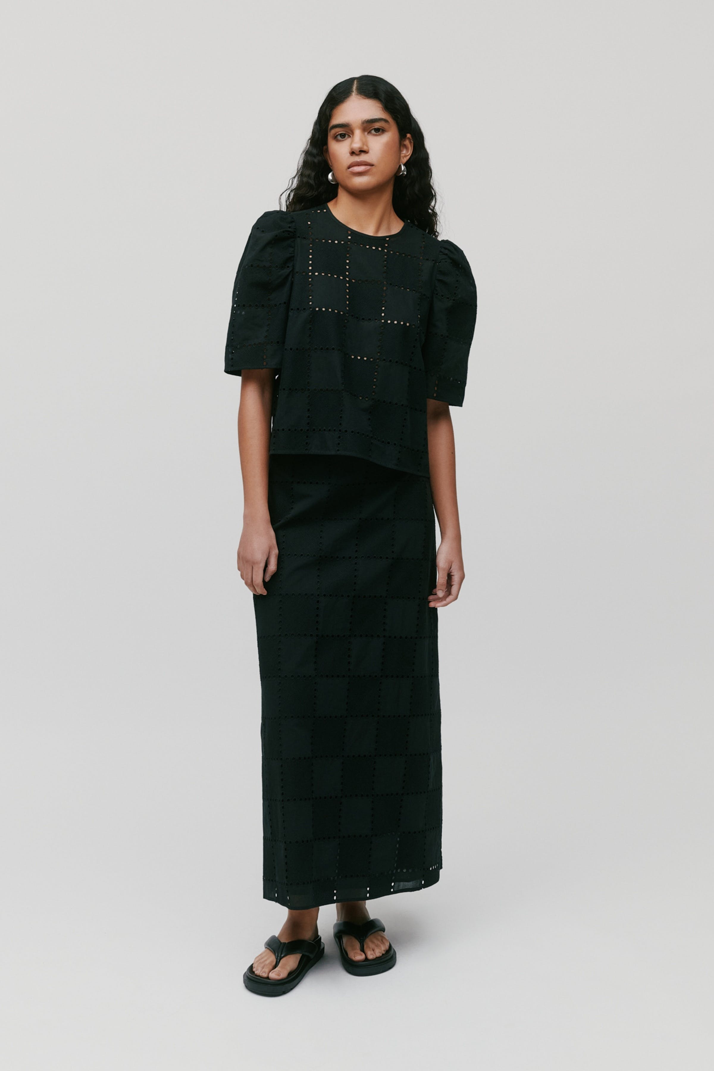 ELISABETH Blouse LOOKBOOK FRONT 30600483-BK999