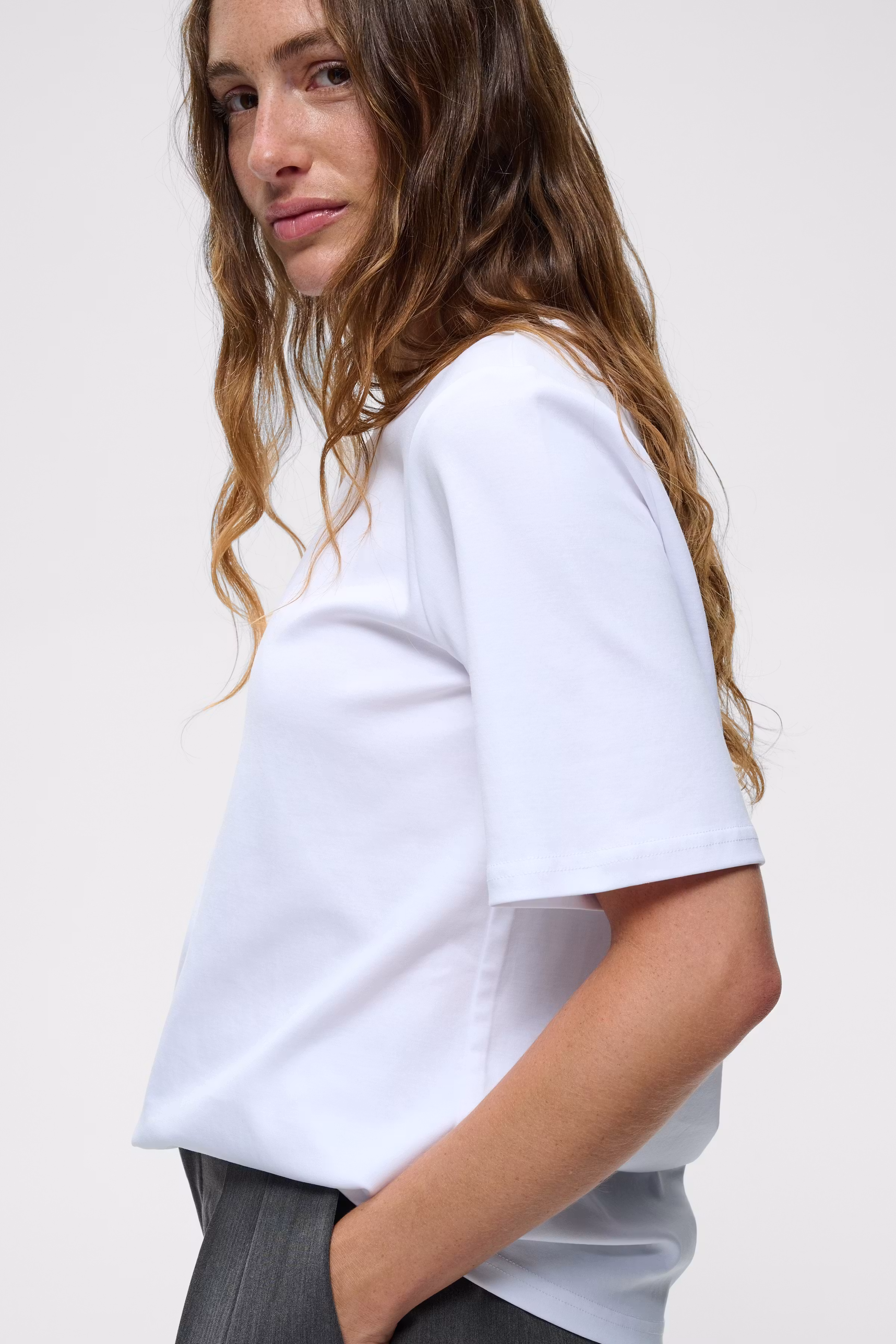 ALISTONIW T-shirt LOOKBOOK DETAIL 30113242-300001