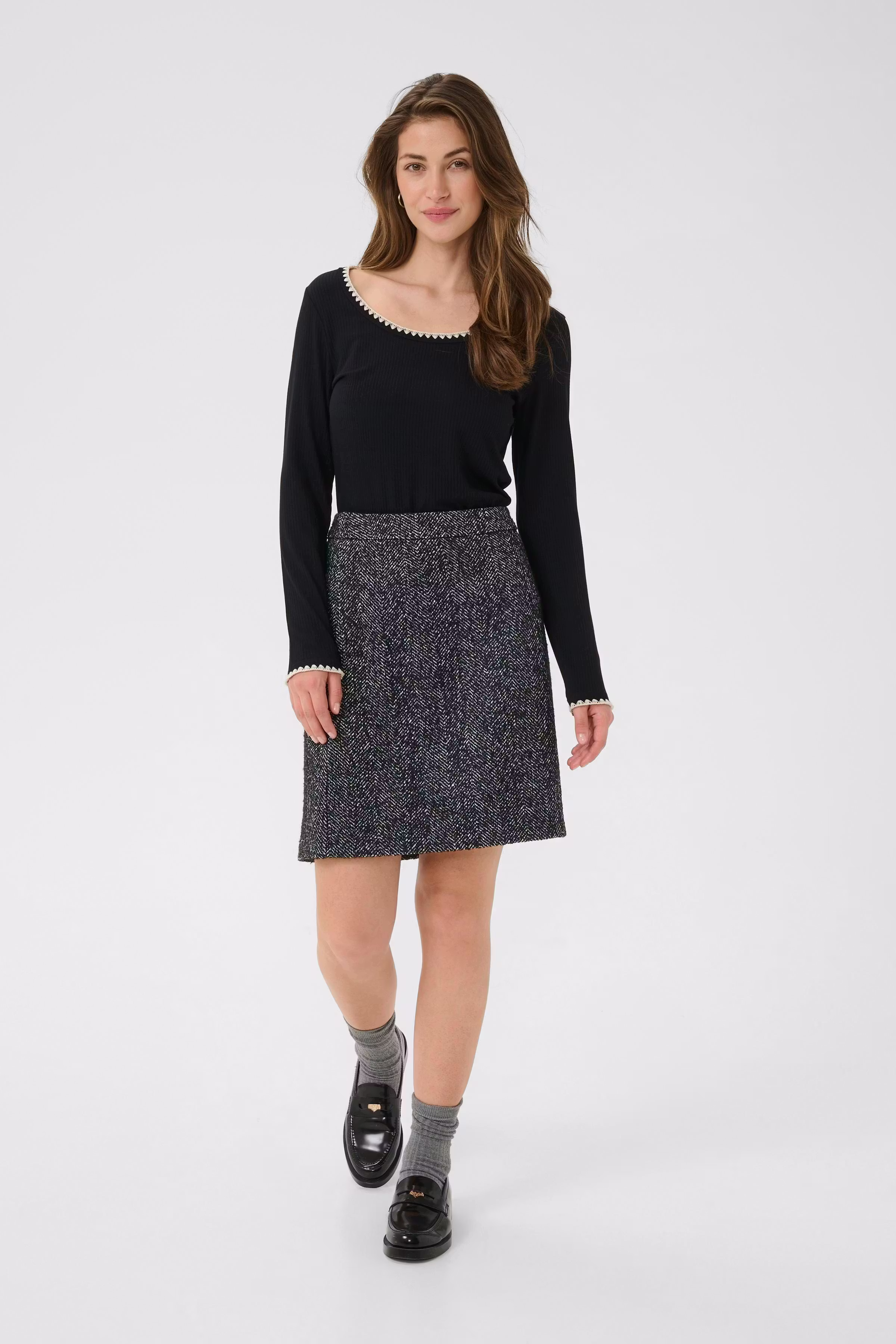 CROlina Kjol LOOKBOOK FRONT 10614327-108333