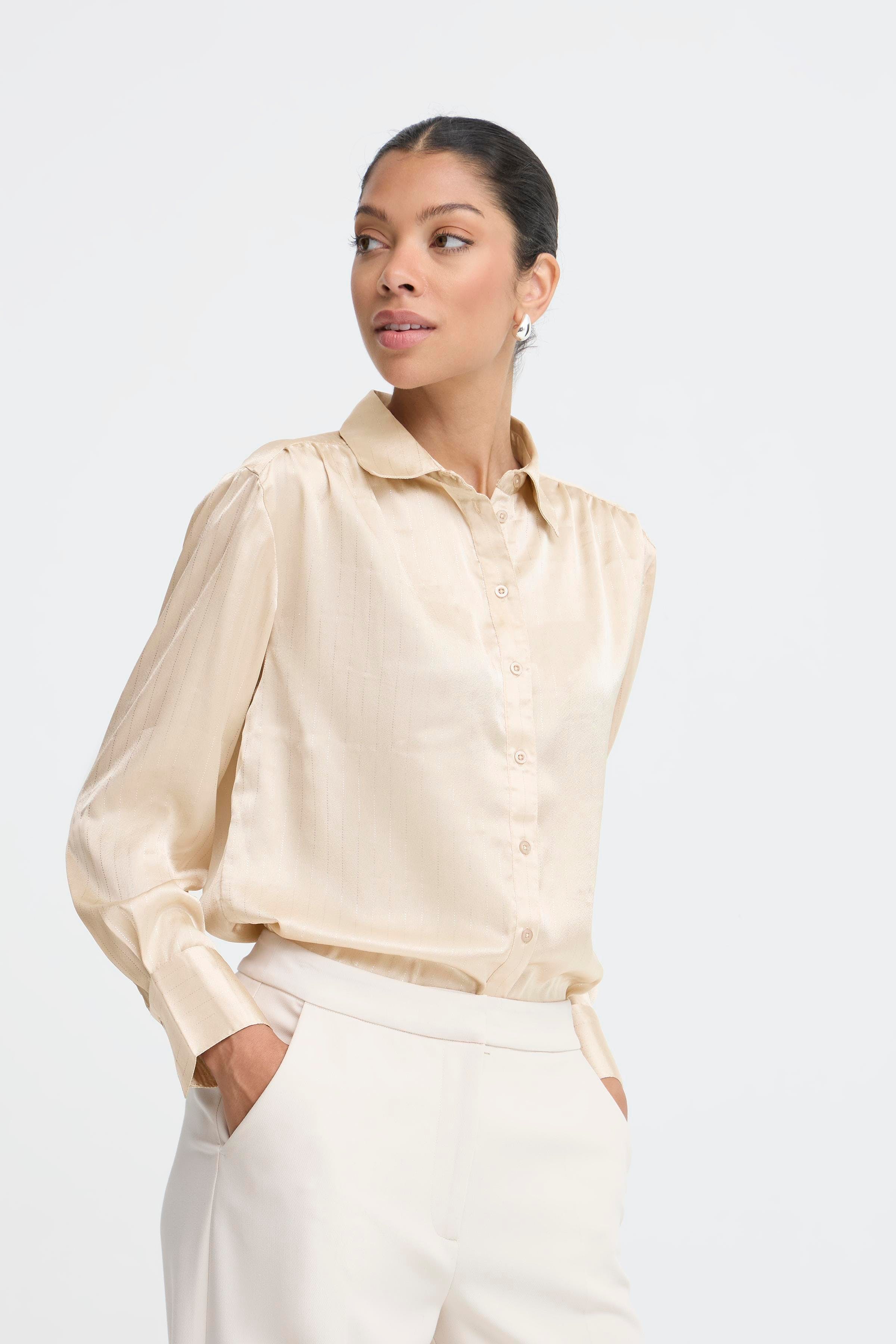 BYHIVINA Skjorta LOOKBOOK FRONT 20818289-900002890