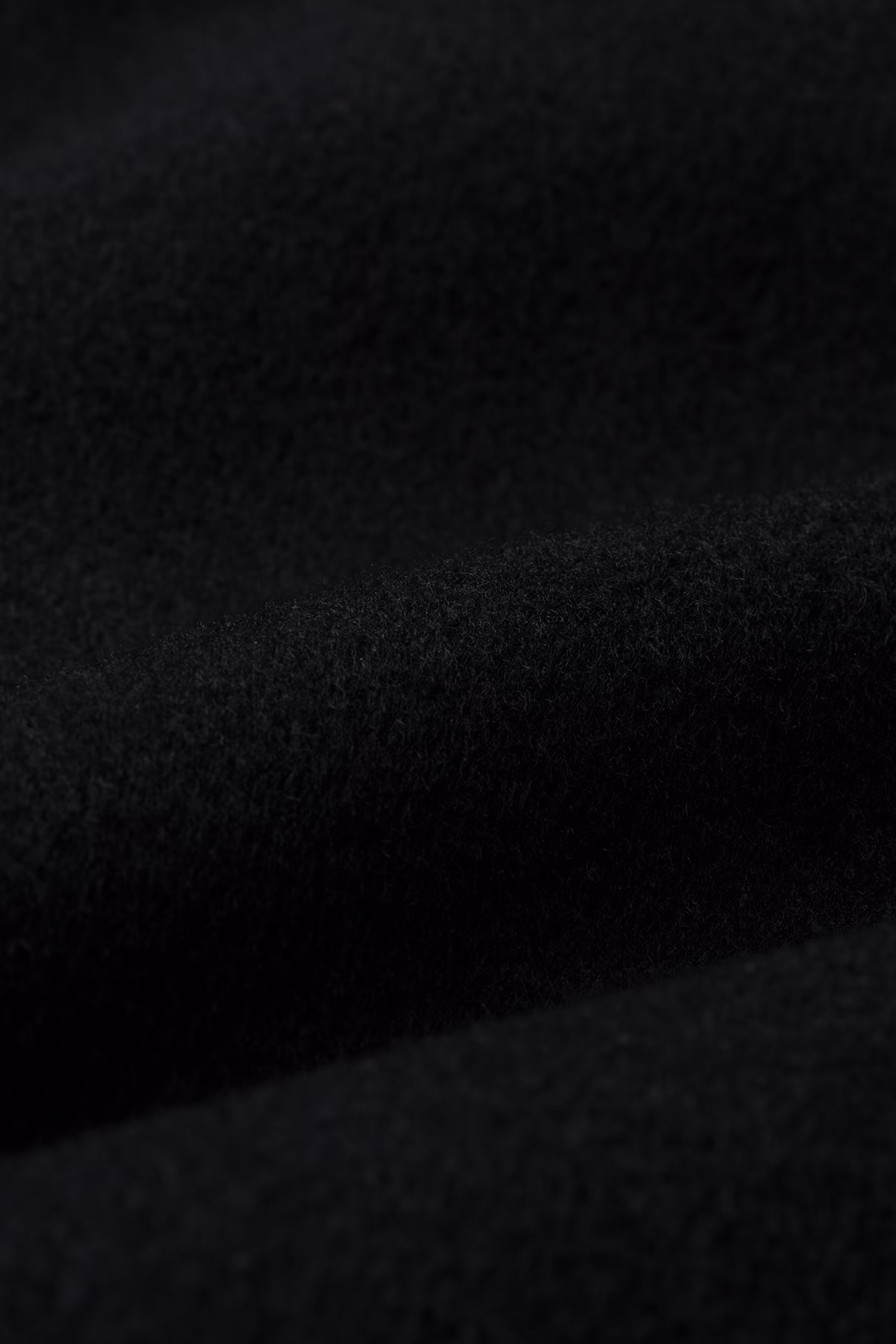 CLARISSA Mantel PACK DETAIL 30600177-BK999