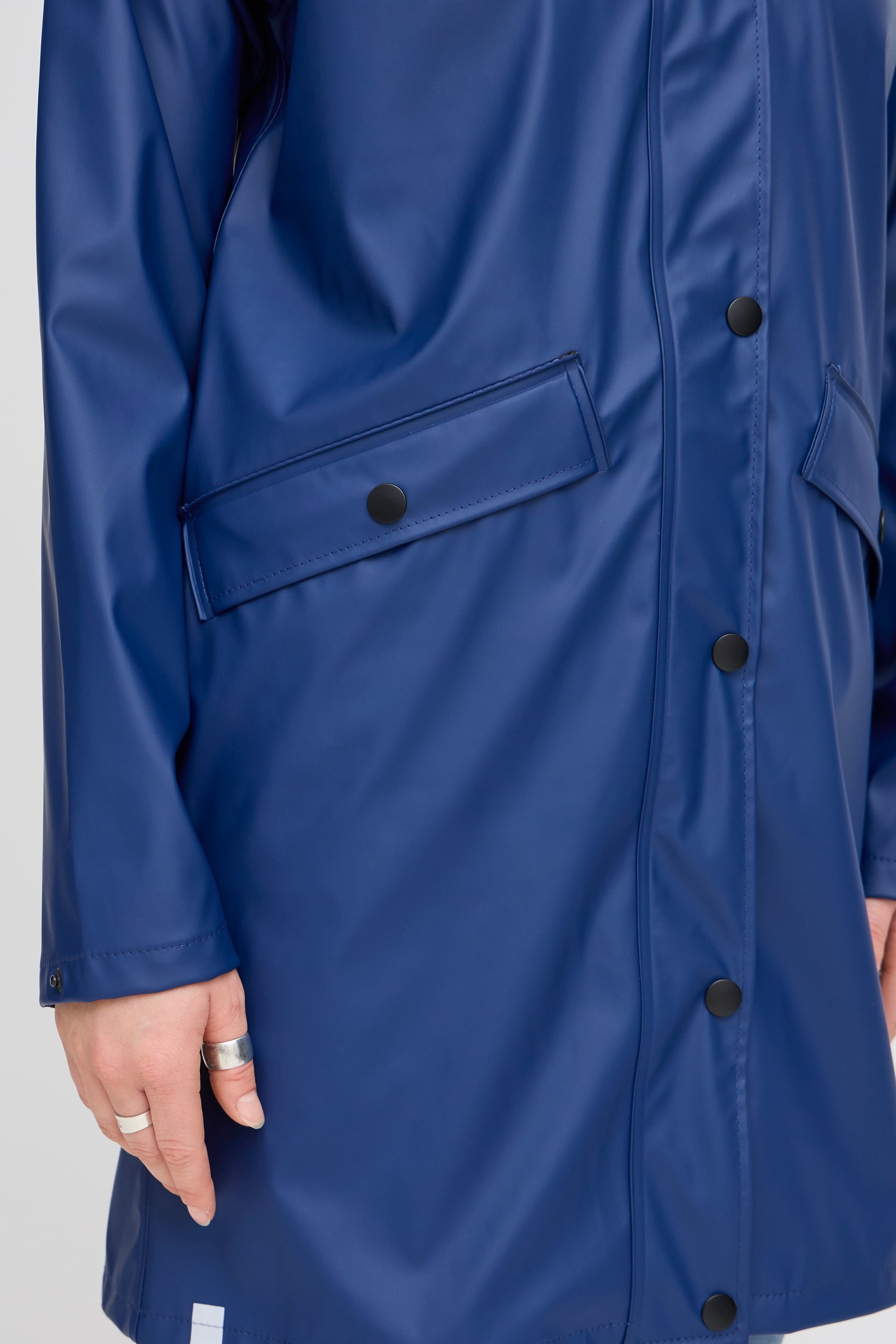 IHTAZI Rainwear LOOKBOOK DETAIL 20102965-193933