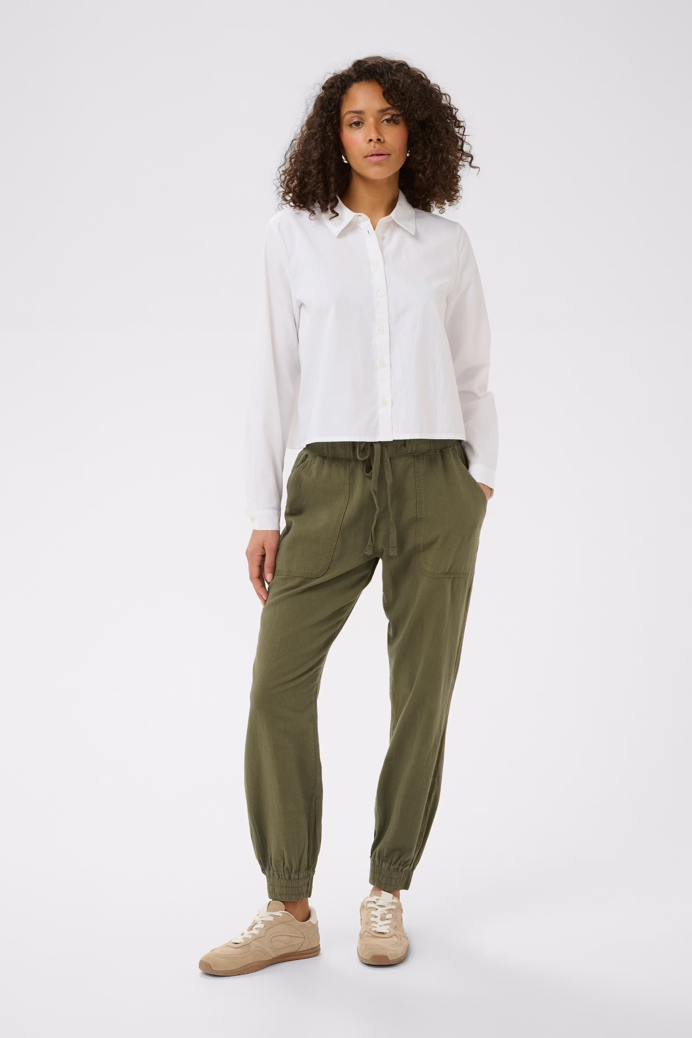 KAnaya Trousers LOOKBOOK FRONT 10505397-190511