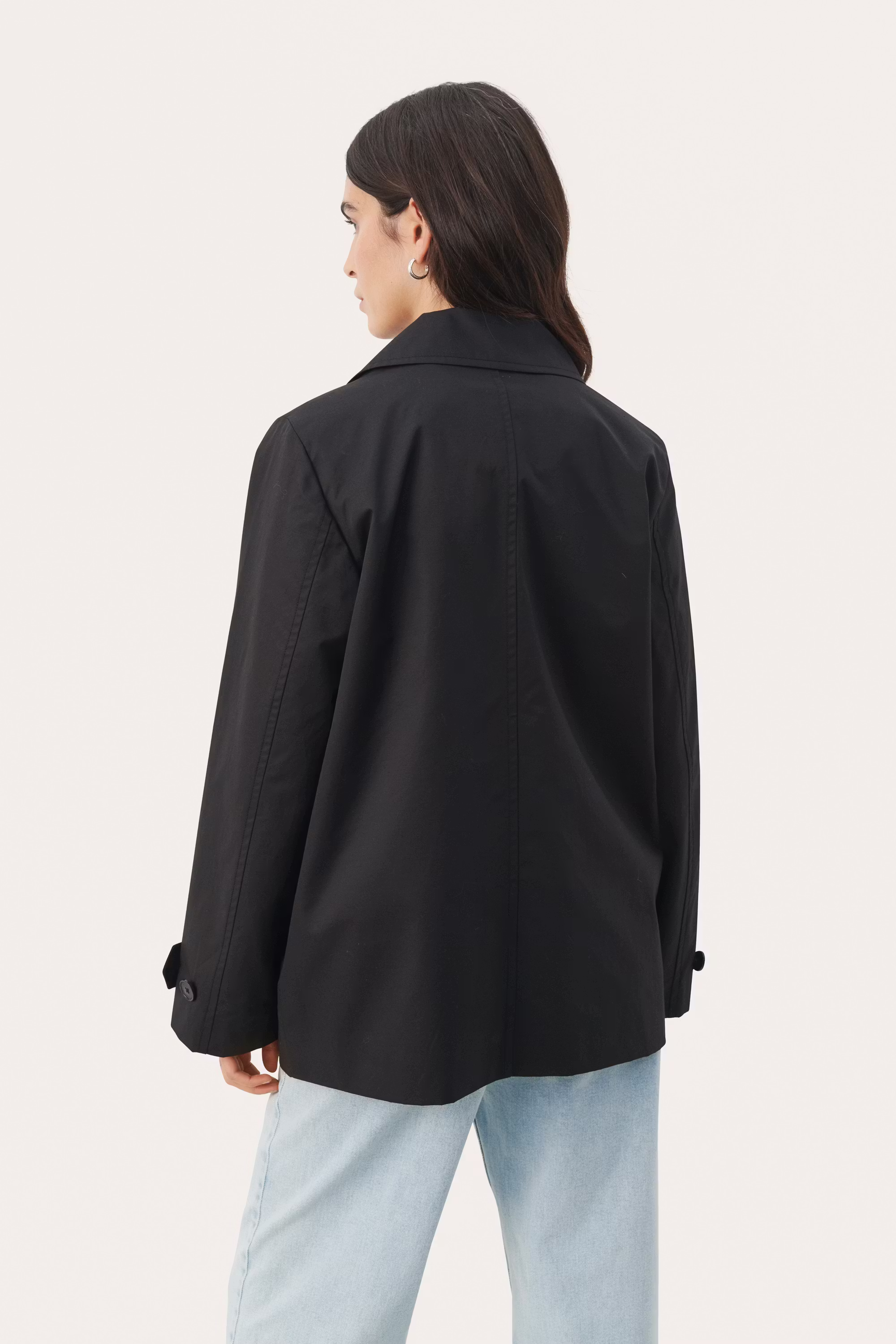 ElicePW Mantel LOOKBOOK BACK 30308359-194008