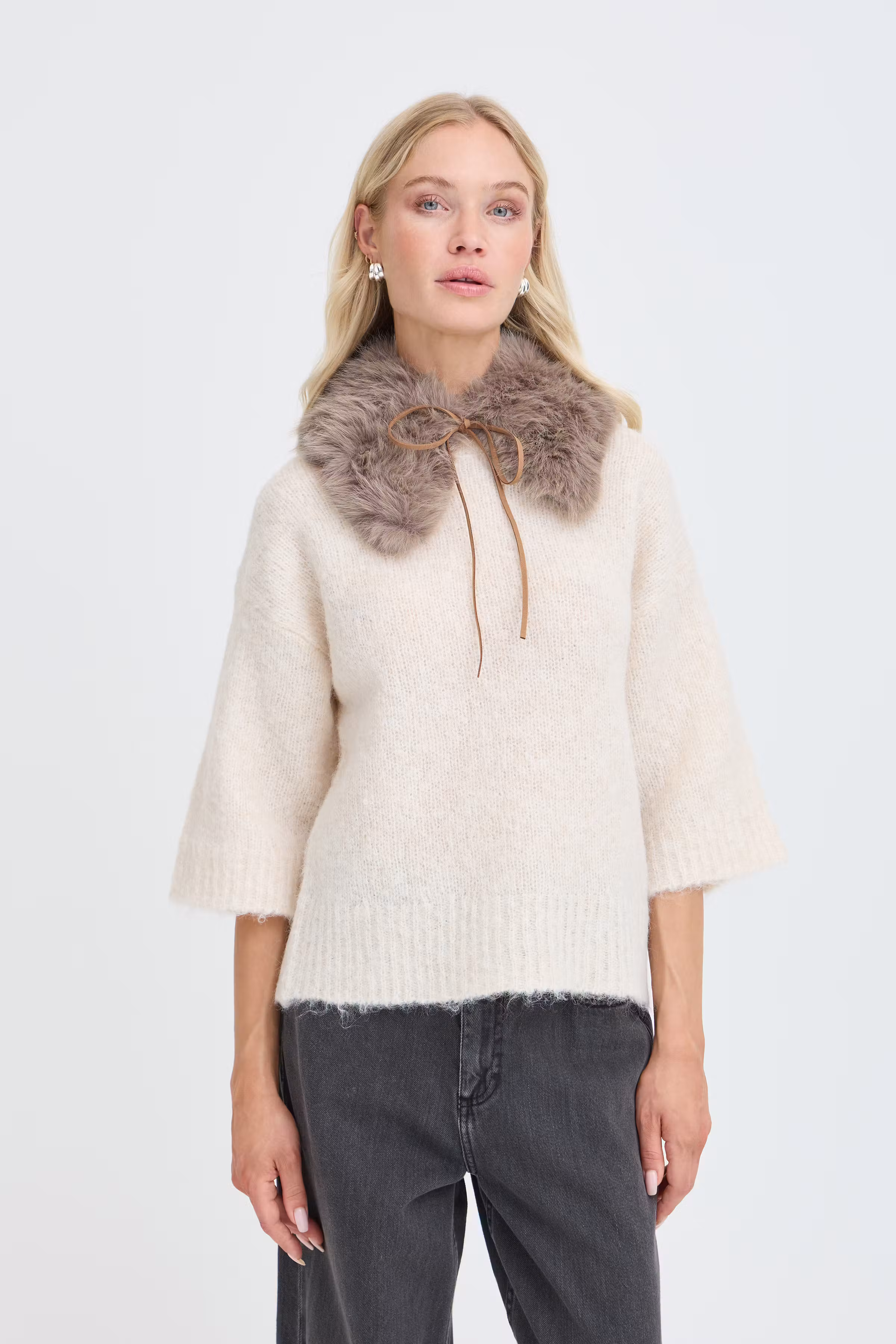BYVIFAUX Skjerf LOOKBOOK FRONT 20819703-1513041