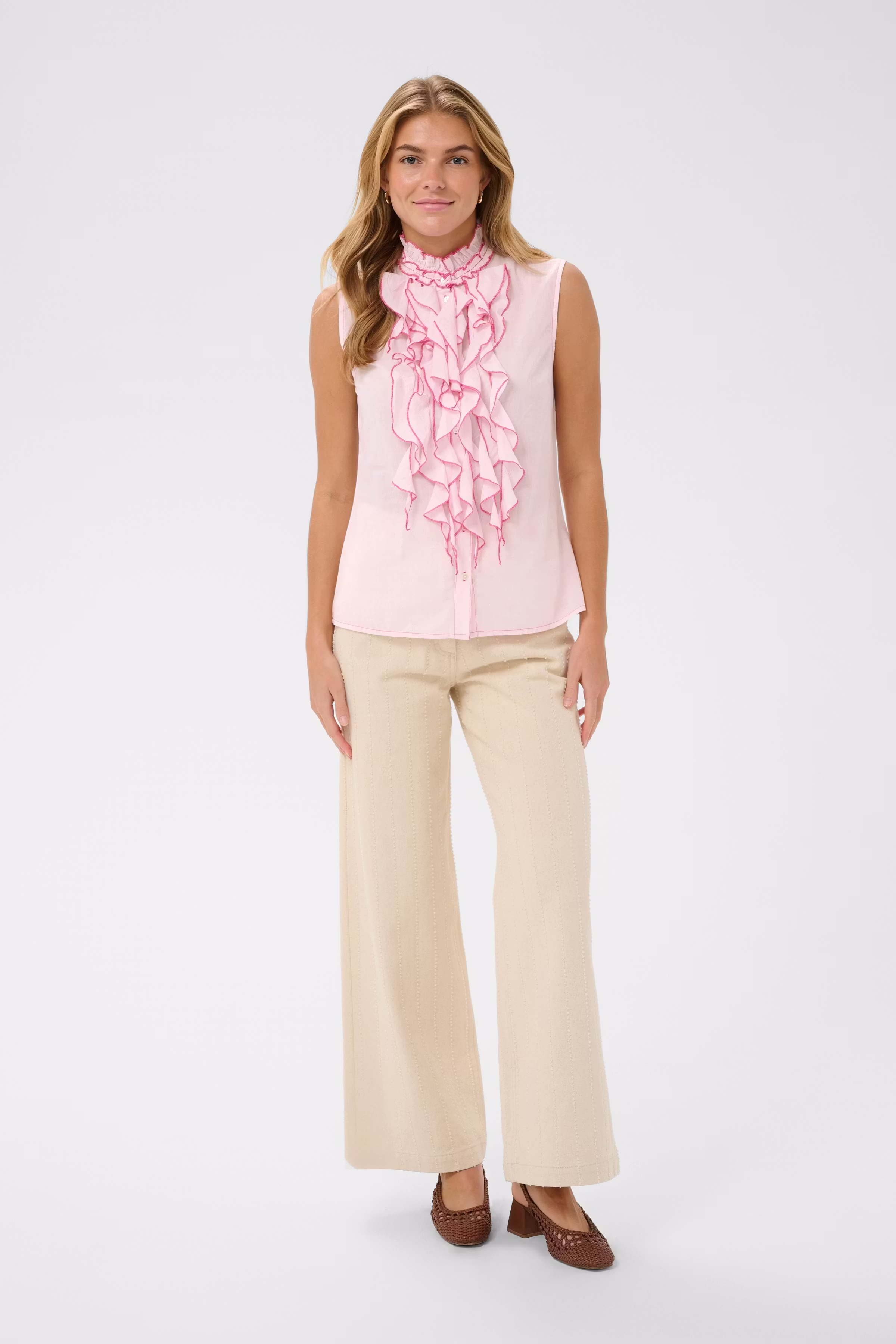 TilliSZ Shirt LOOKBOOK FRONT 30515155-132807