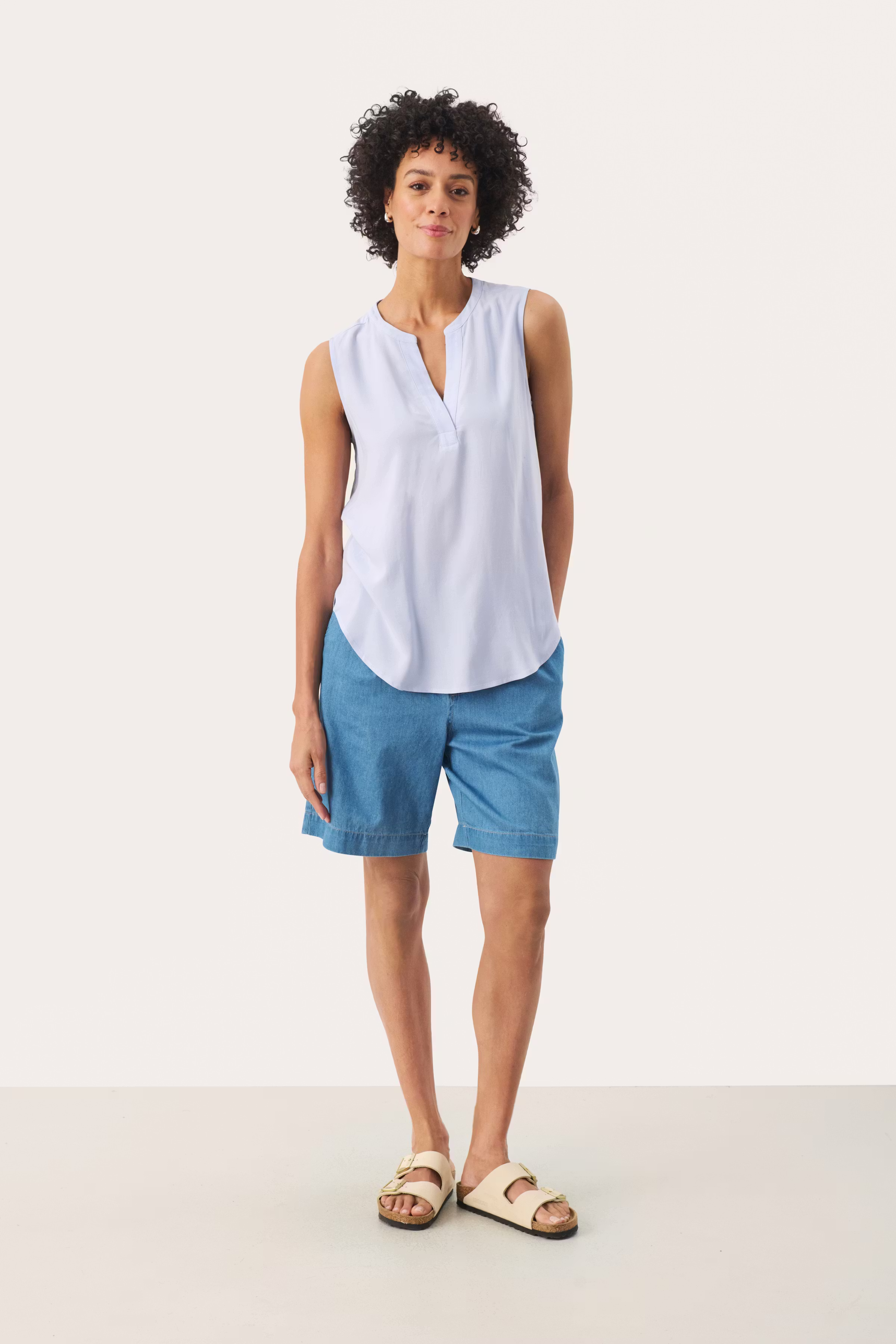 AndiaPW Top LOOKBOOK FRONT 30308317-144110