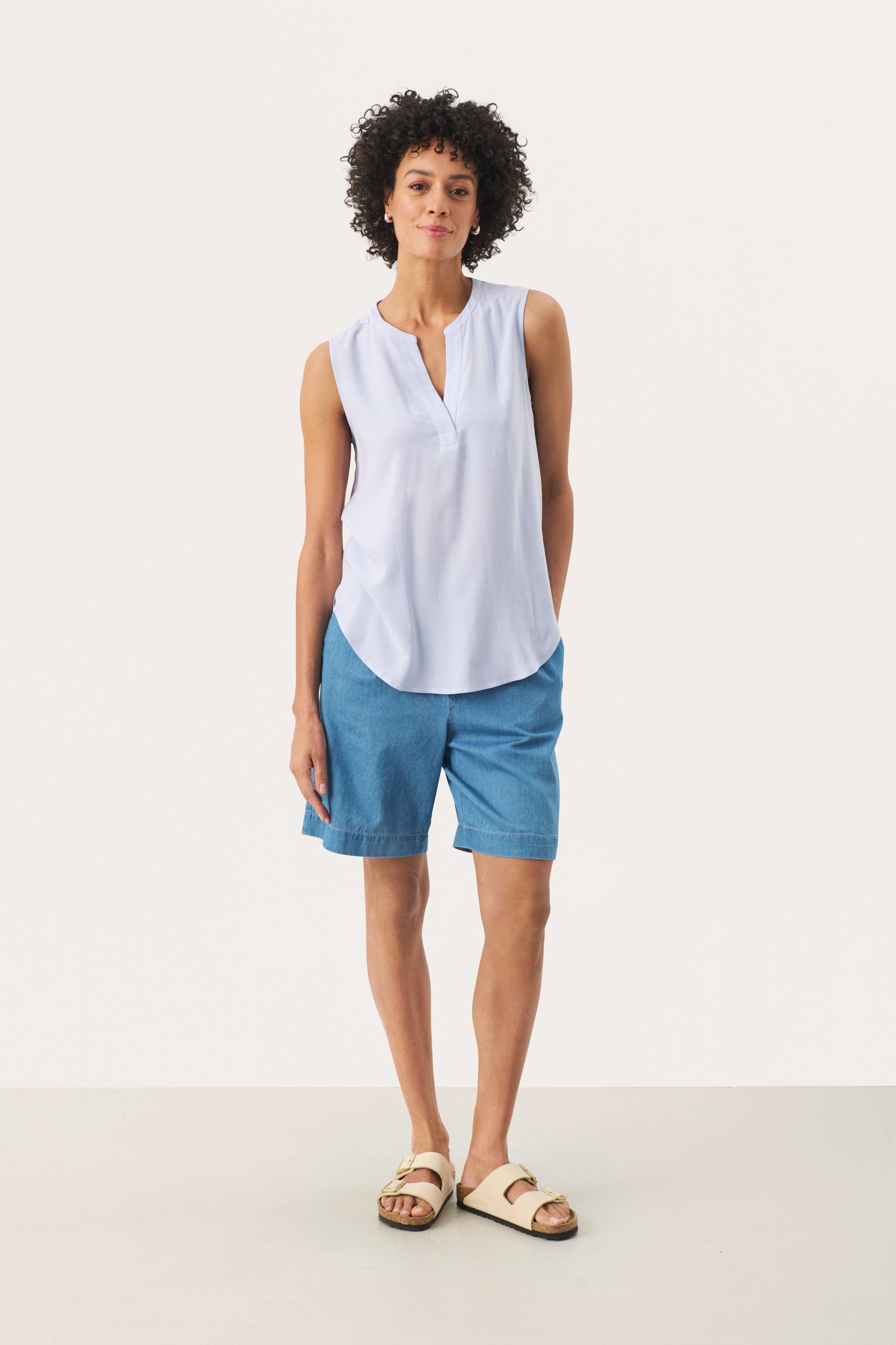 AndiaPW Top LOOKBOOK FRONT 30308317-144110