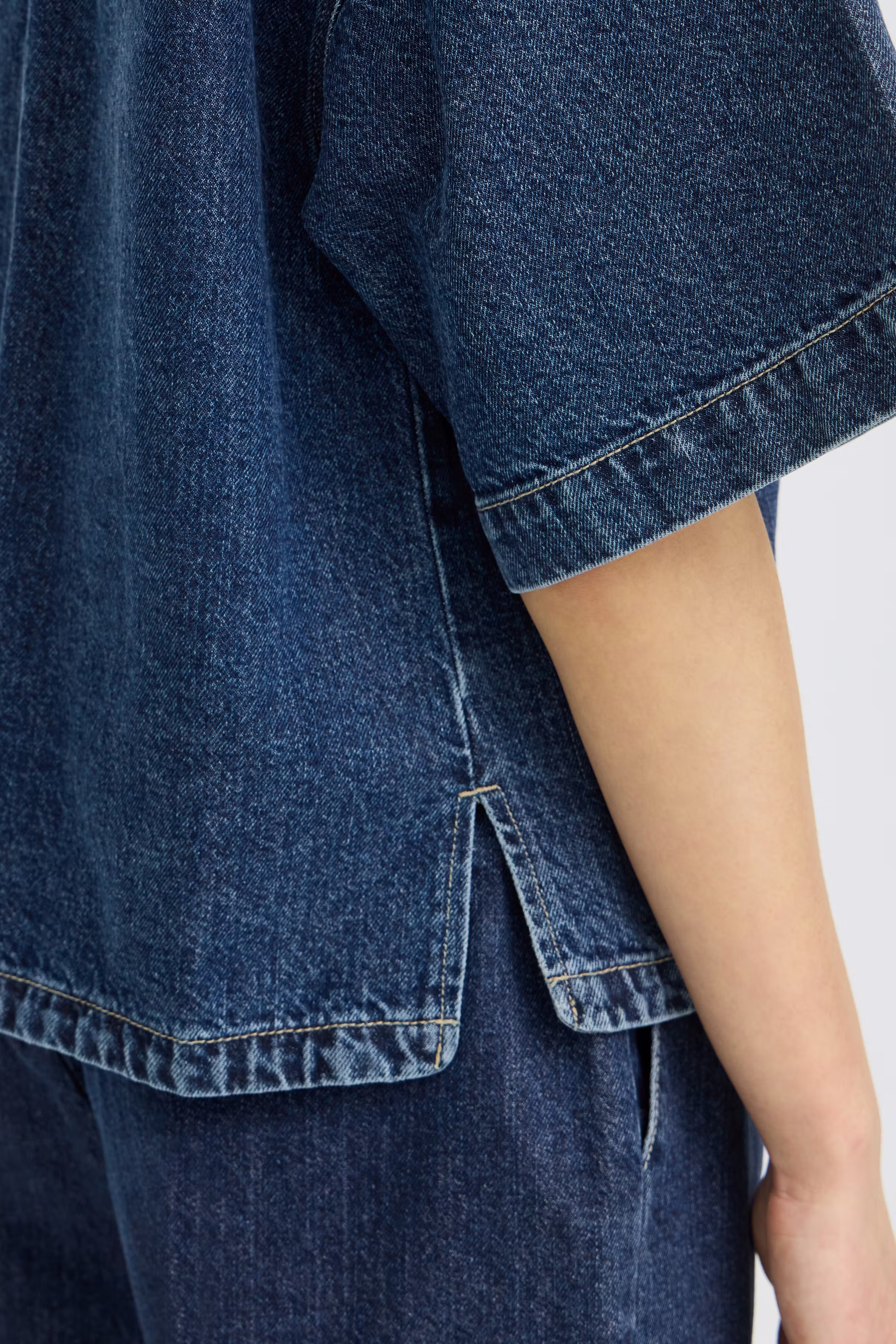 IHKAMINA Skjorta LOOKBOOK DETAIL 20125964-200339