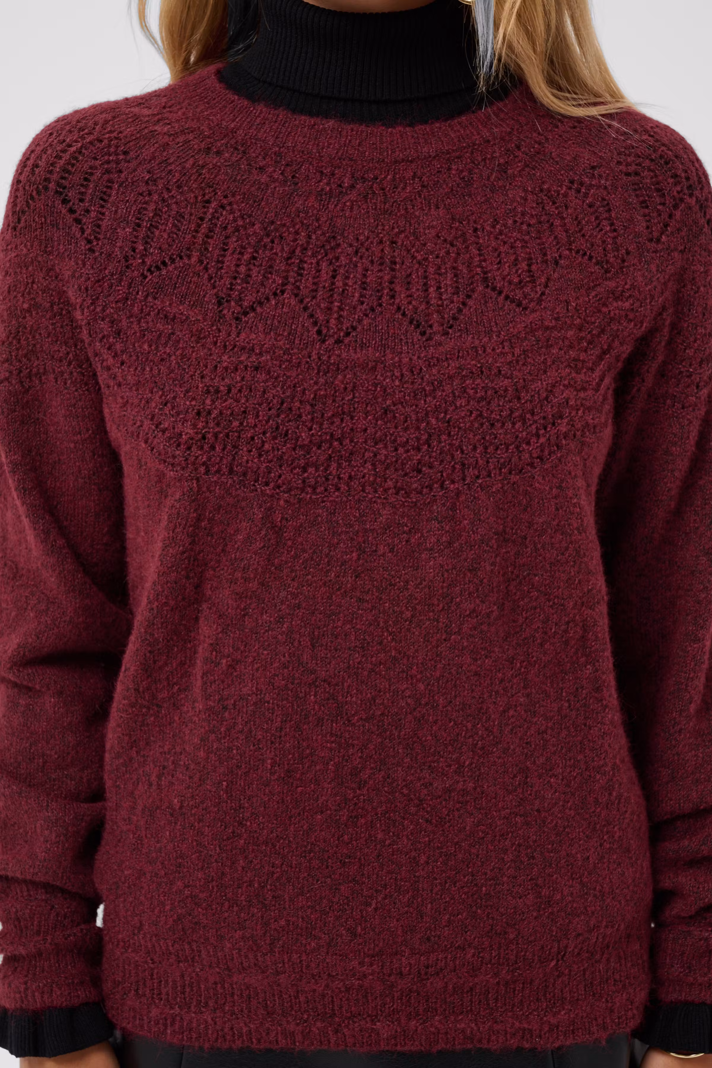 CRJunah Pullover LOOKBOOK DETAIL 10615297-191724
