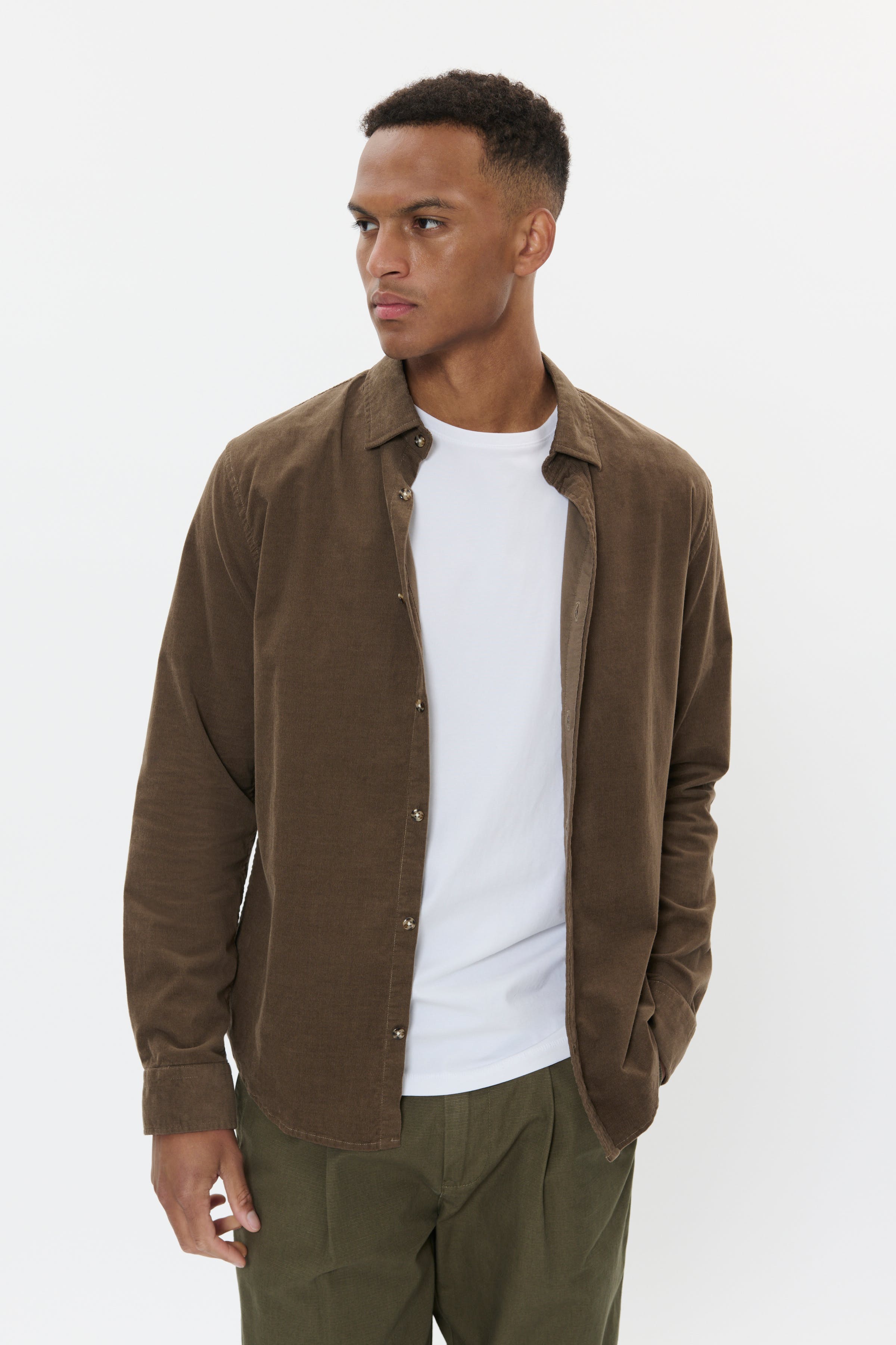 MAtrostol Shirt LOOKBOOK FRONT 30206348-190809