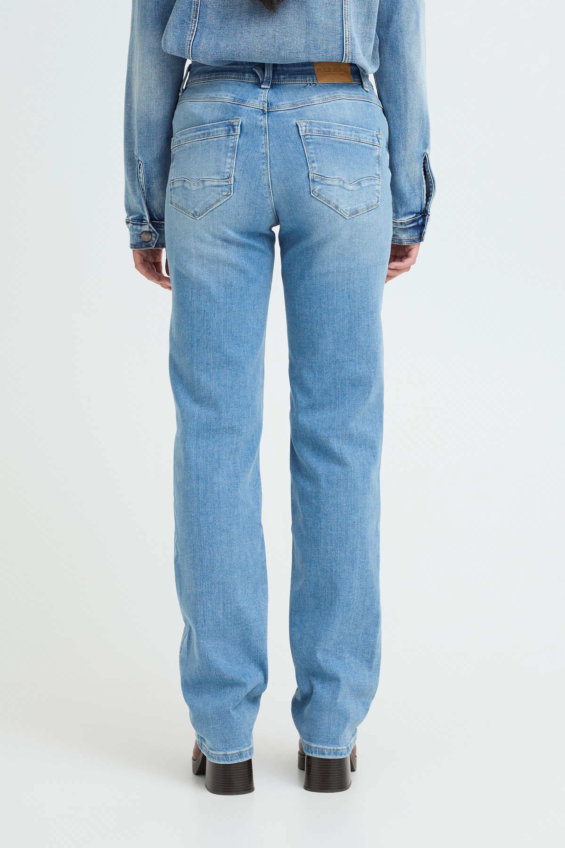 PZKAROLINA Jeans LOOKBOOK BACK 50210530-200008