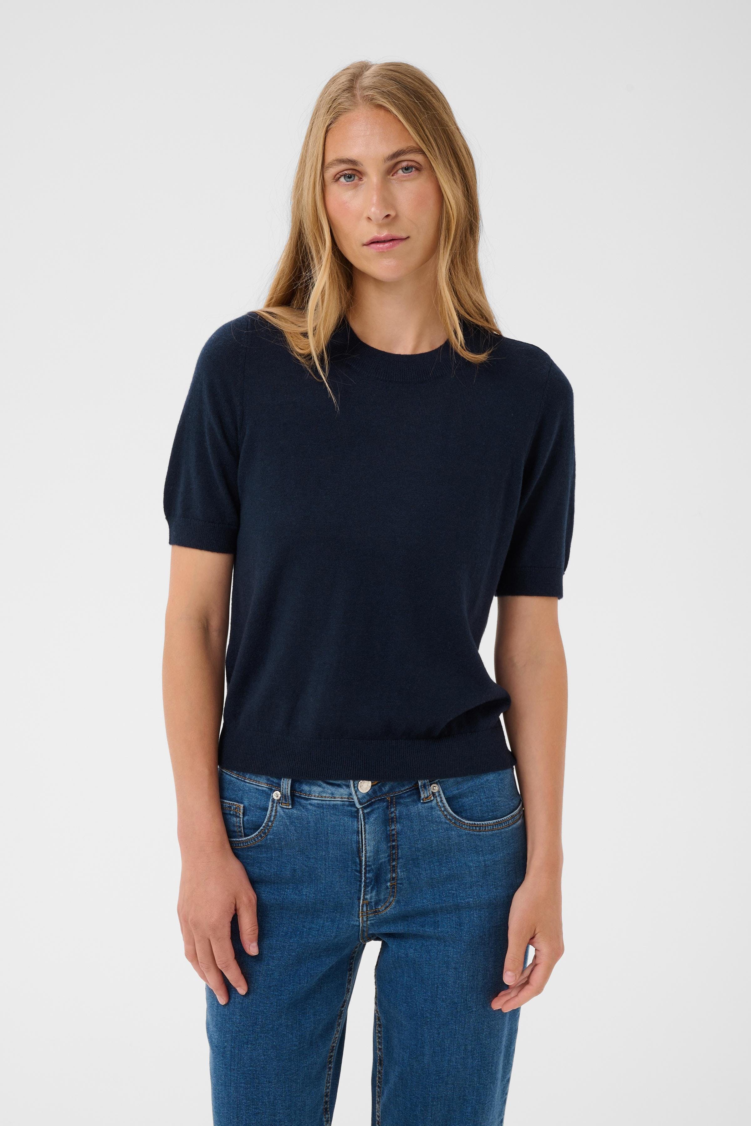 EverlottaPW Pullover LOOKBOOK FRONT 30310334-193924