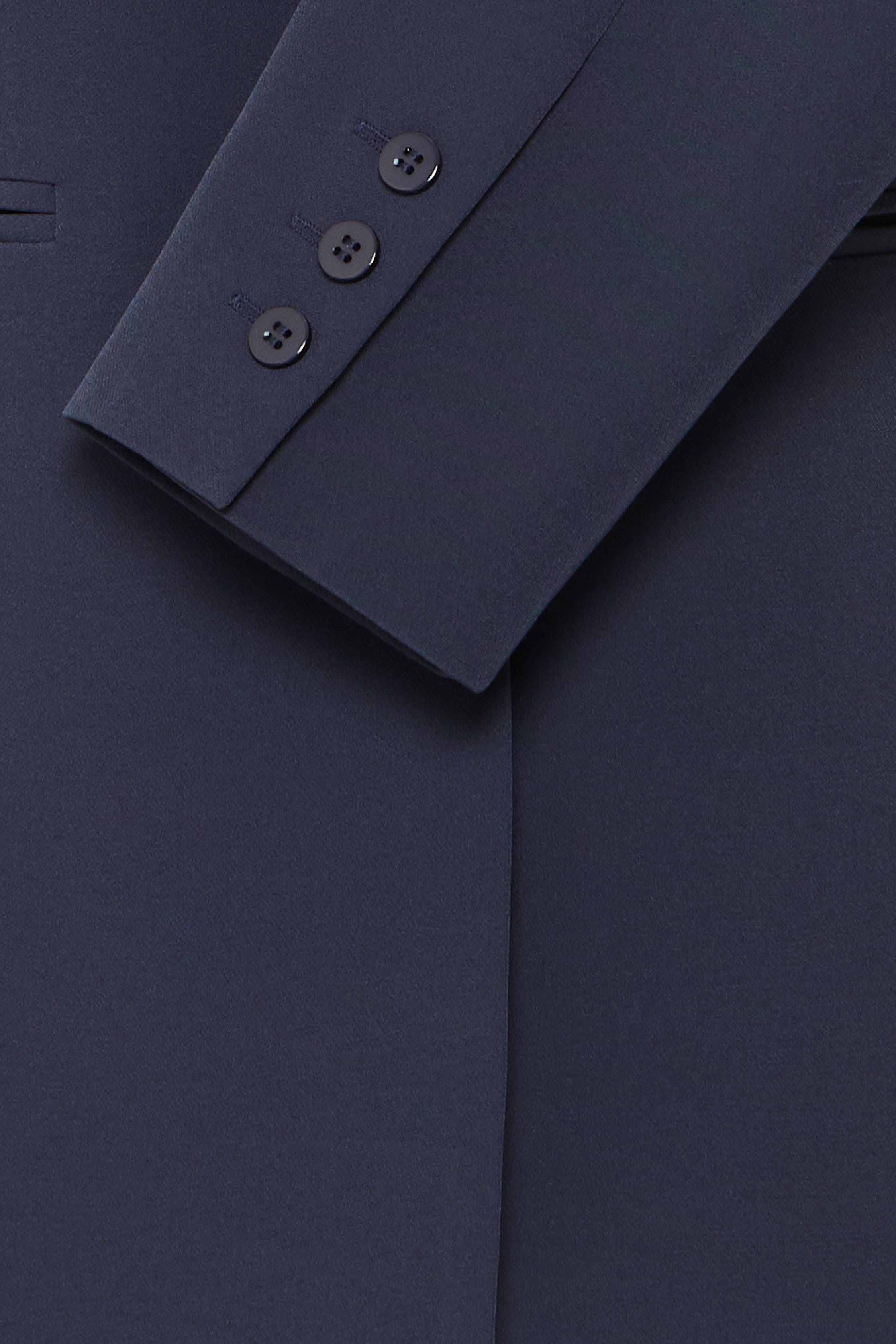 LexiIH Blazer PACK DETAIL 20112607-194013