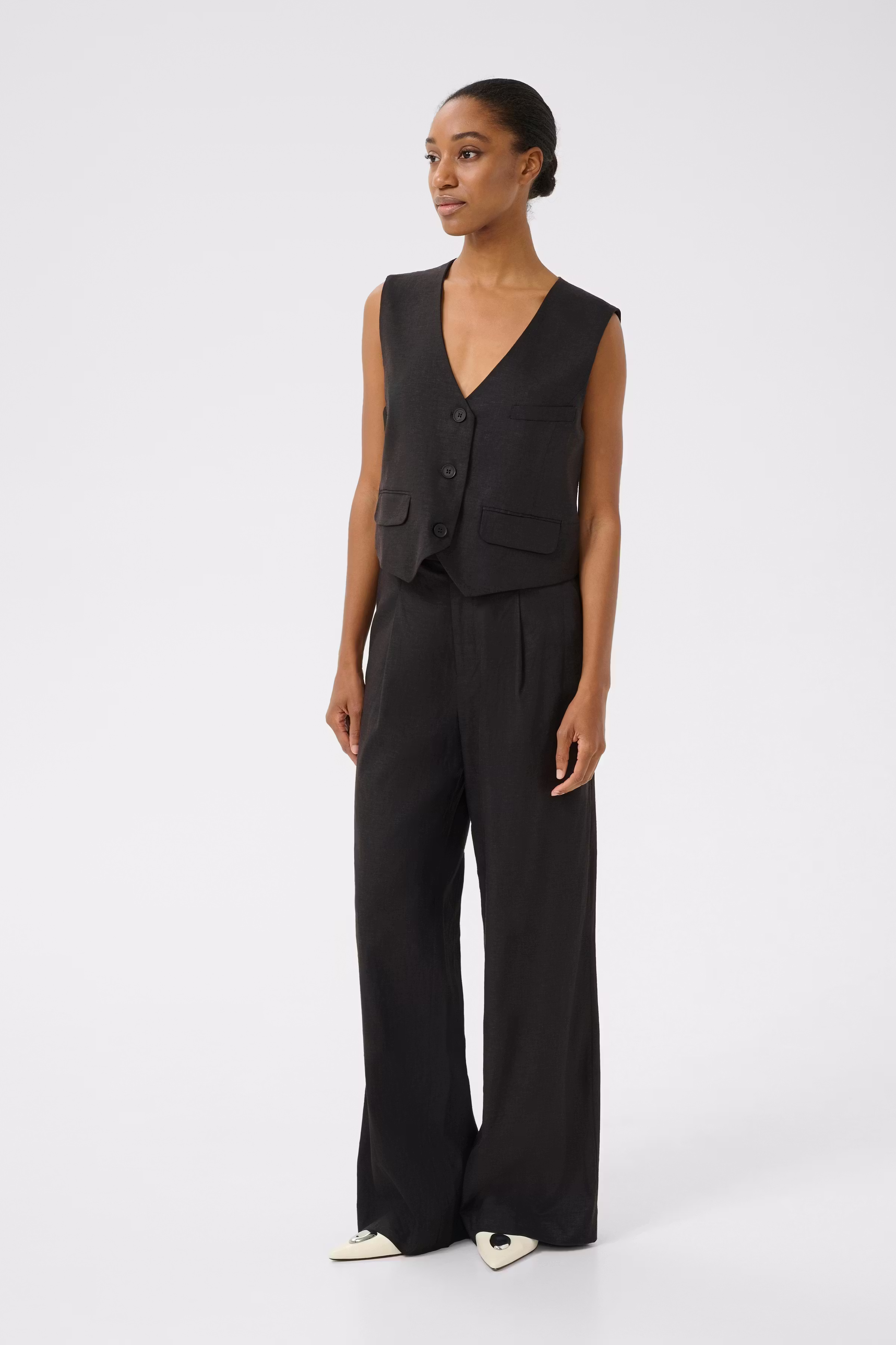 ElarahGZ Waistcoat LOOKBOOK FRONT 10909831-100017