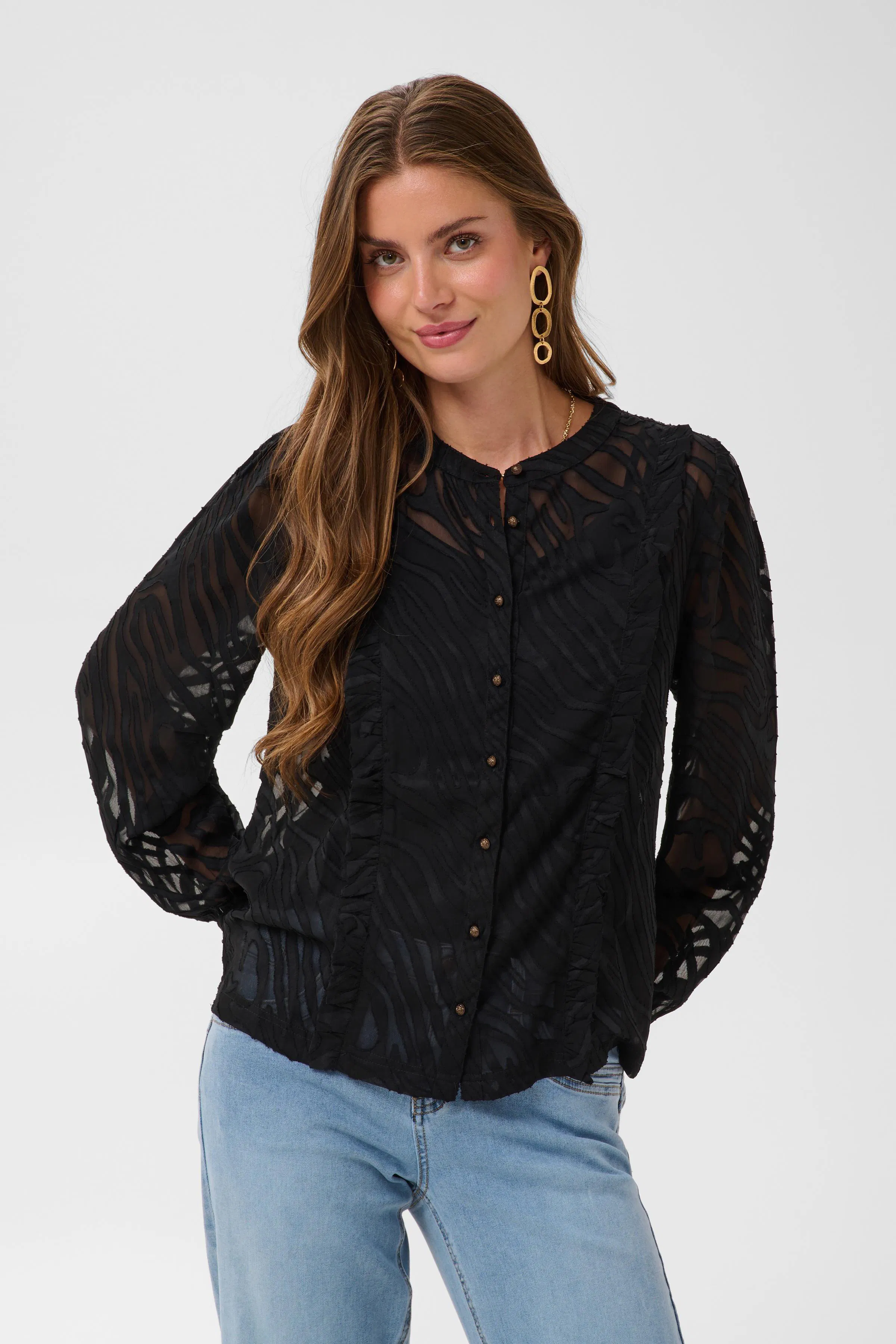 CRYana Bluse LOOKBOOK FRONT 10611984-107365