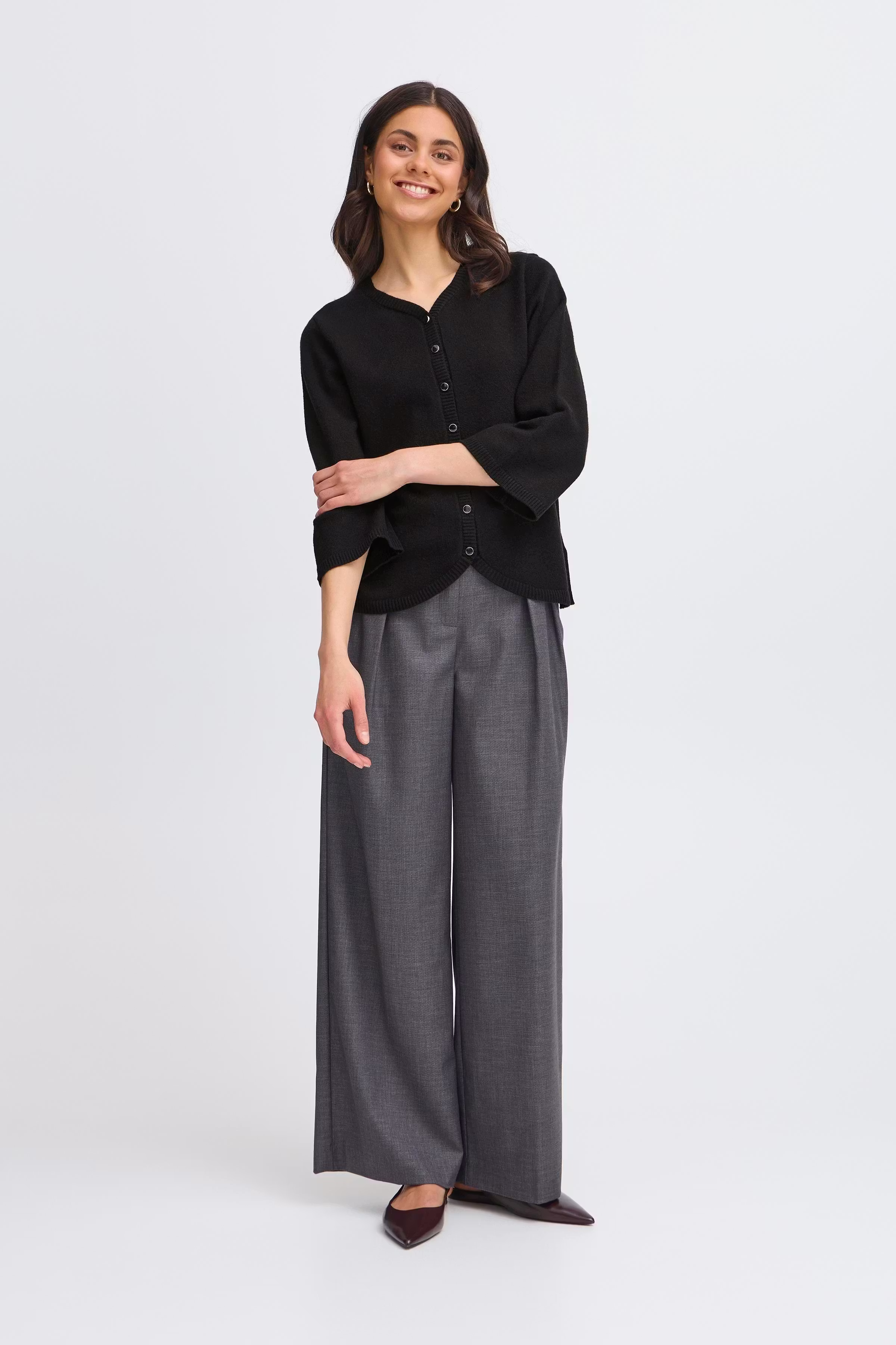 FRBITTE Cardigan LOOKBOOK FRONT 20615894-200113