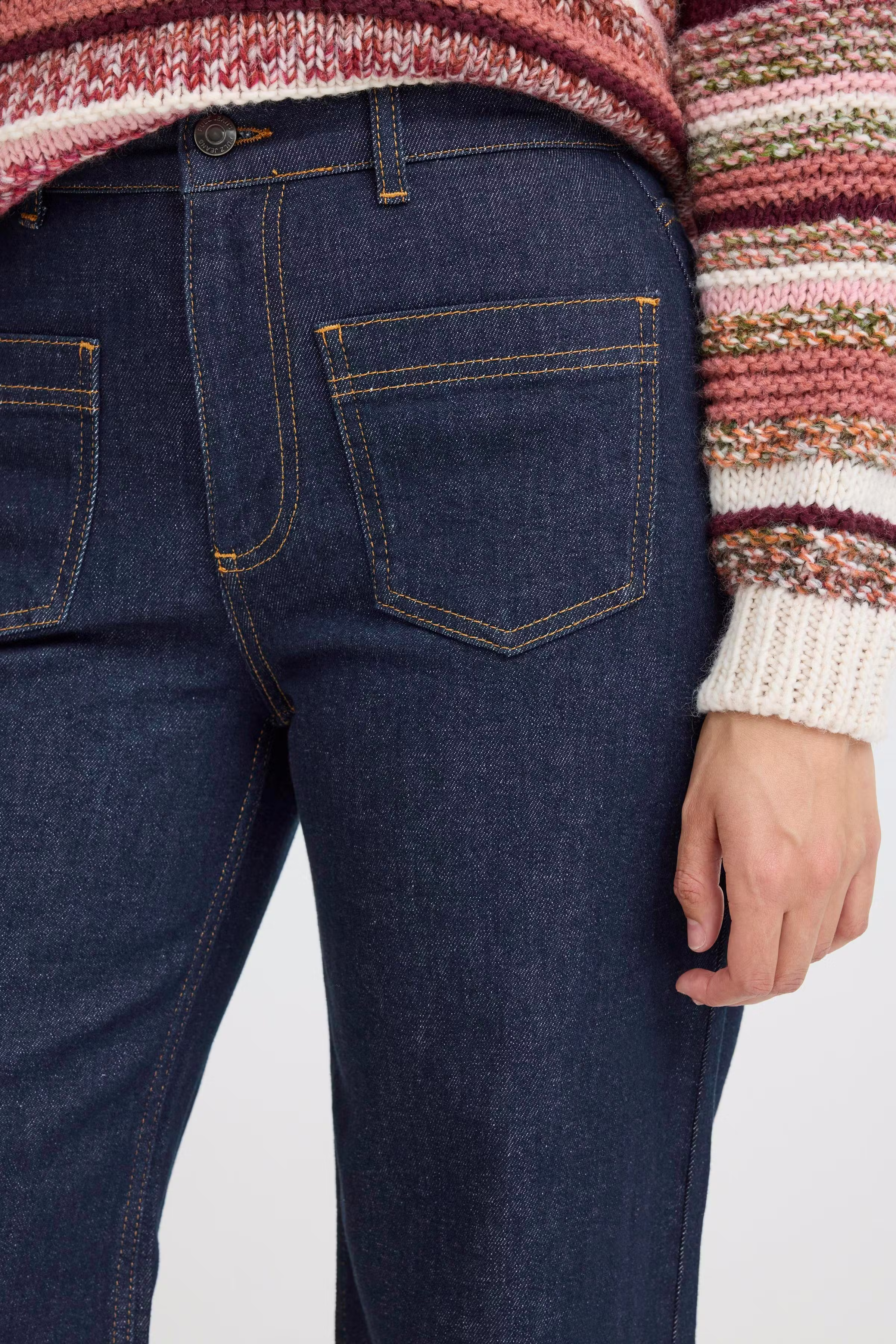 PZLIRA UHW Jeans Wide Leg LOOKBOOK DETAIL 50209031-200002