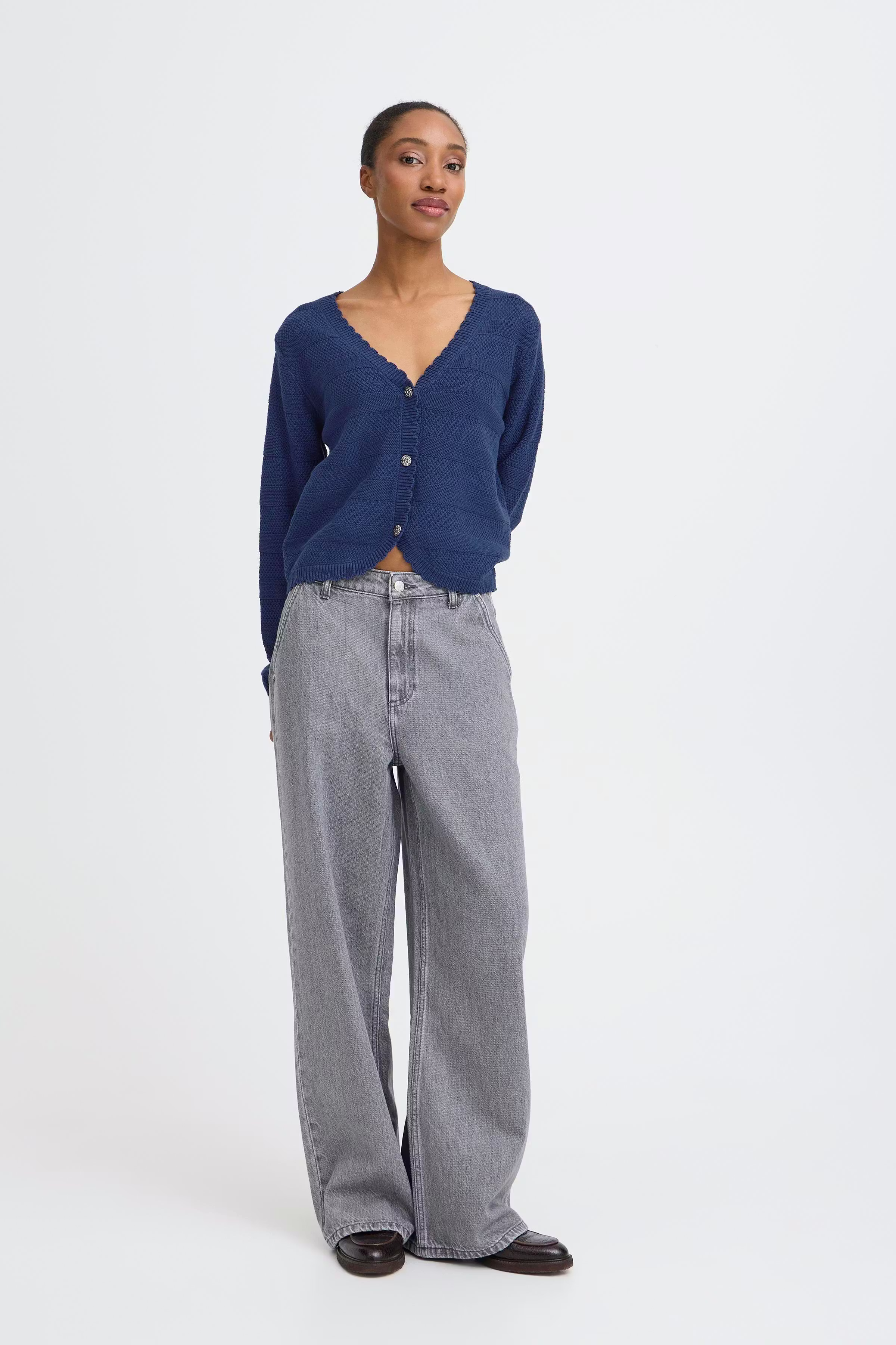 BYMIKALA Cardigan LOOKBOOK FRONT 20818460-193933