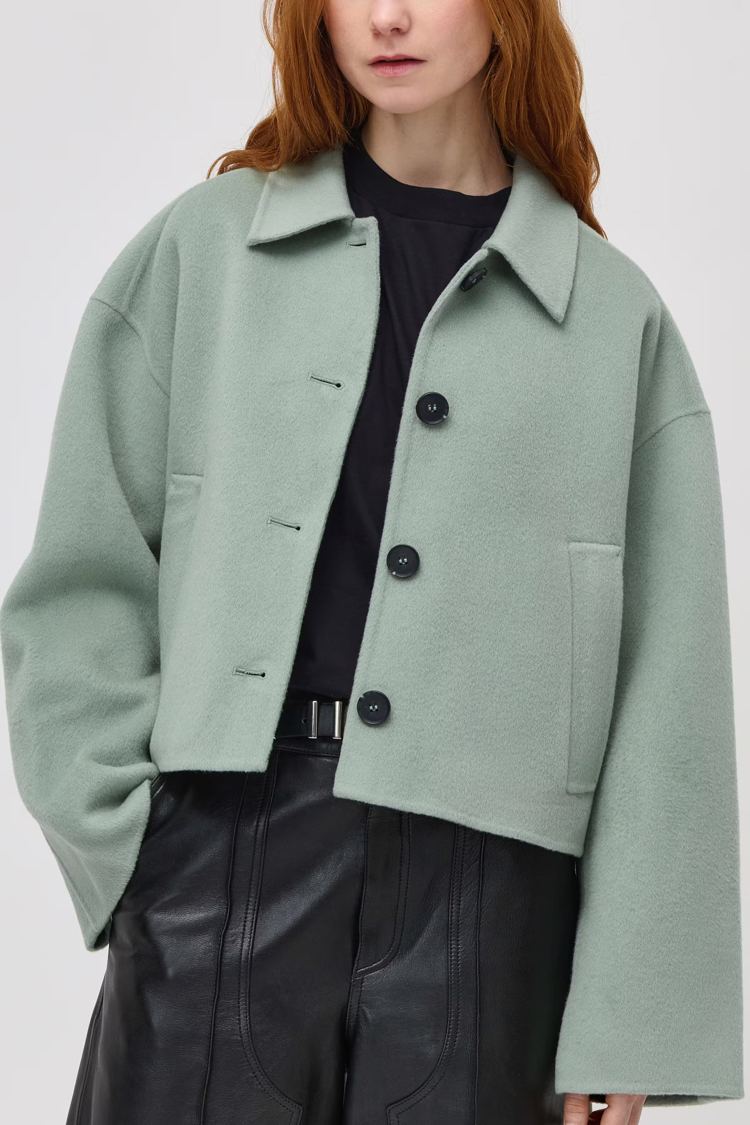 JAIA JACKET LOOKBOOK FRONT 30600693-GR557