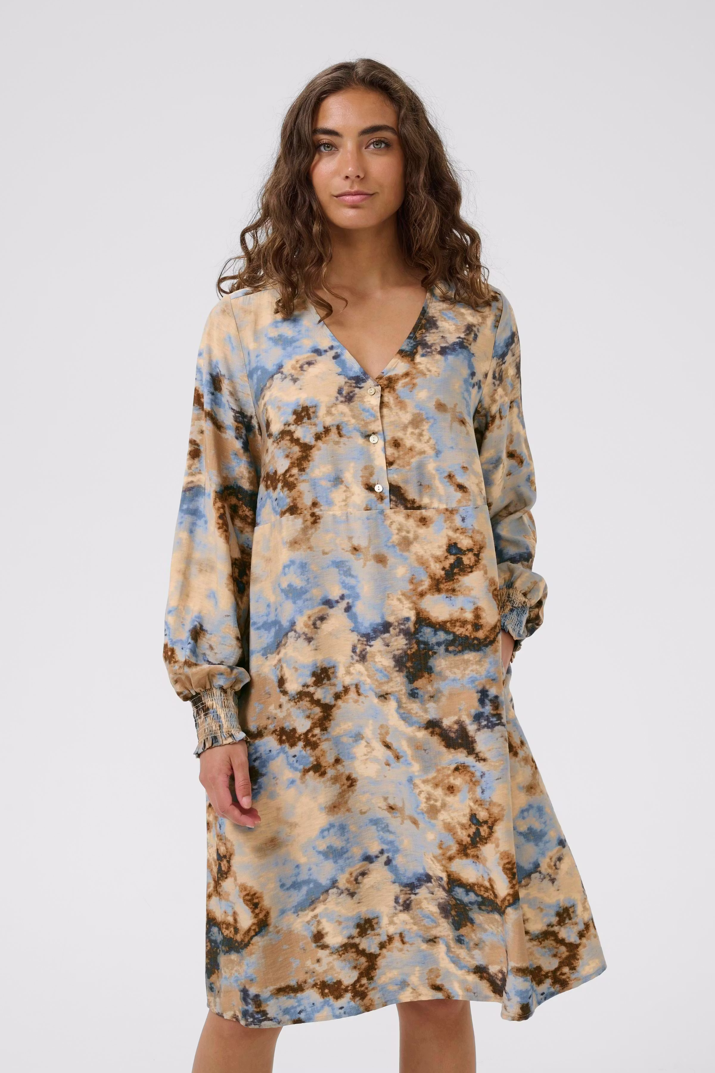 CUhizzy Dress LOOKBOOK FRONT 50112850-109090