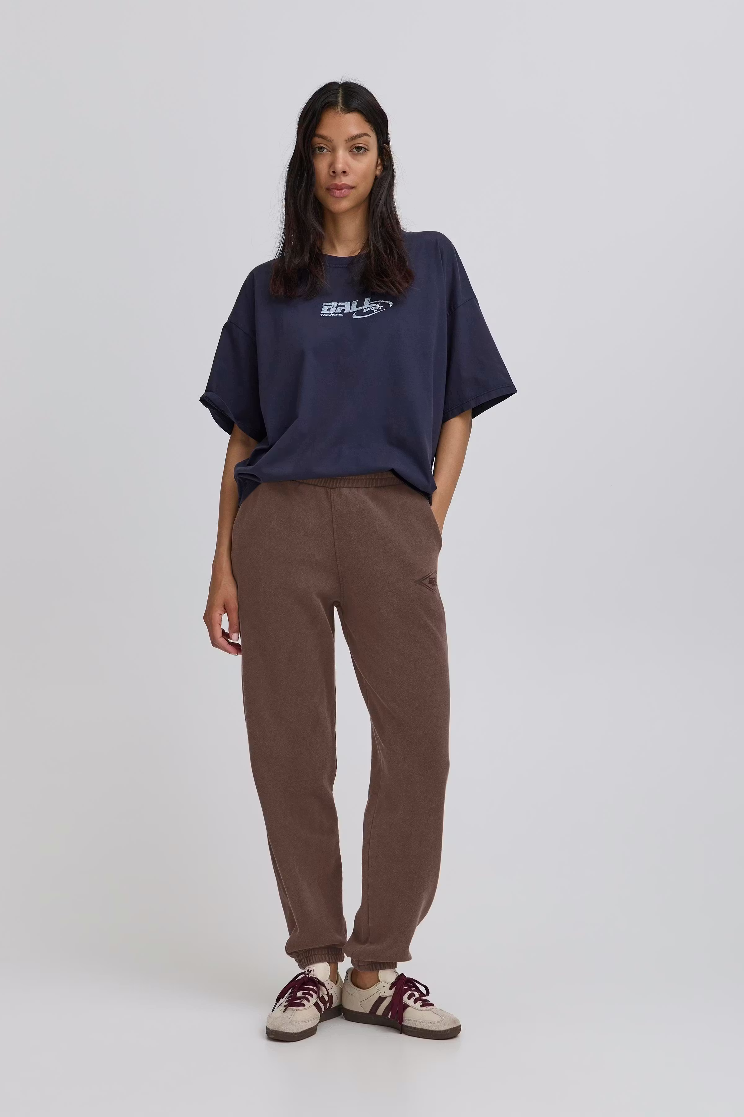 BALEONI Sweatpants LOOKBOOK FRONT 50405301-190915