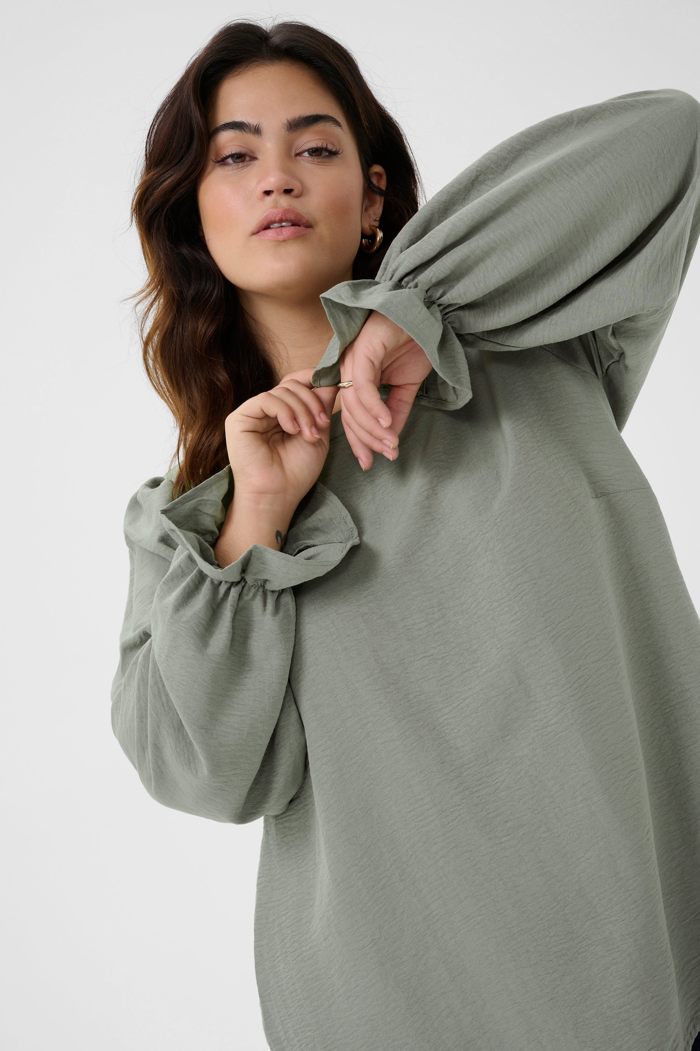 KCniki Blouse LOOKBOOK DETAIL 10583578-108151