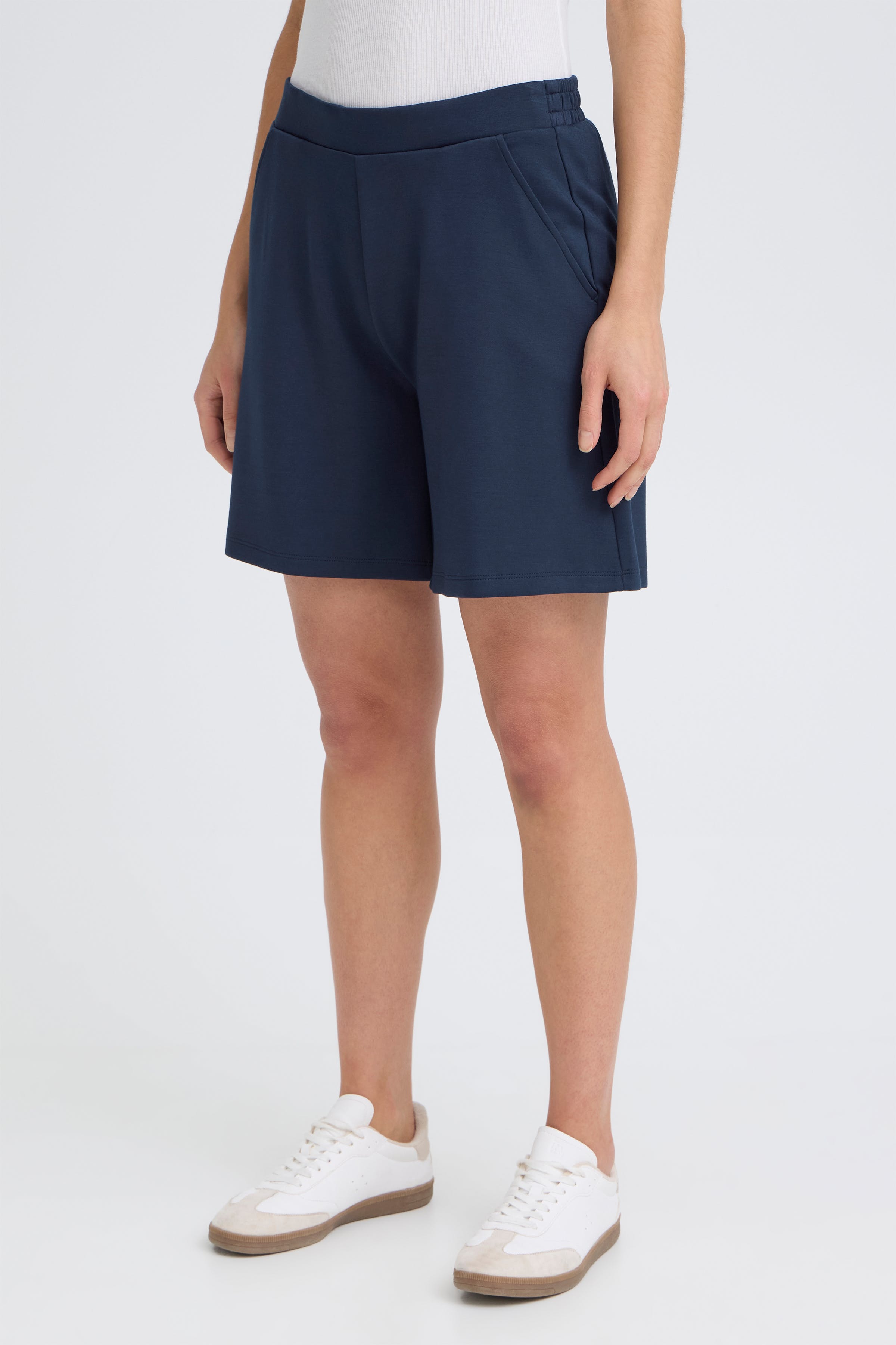 FRAURORA Shorts LOOKBOOK FRONT 20617670-193923