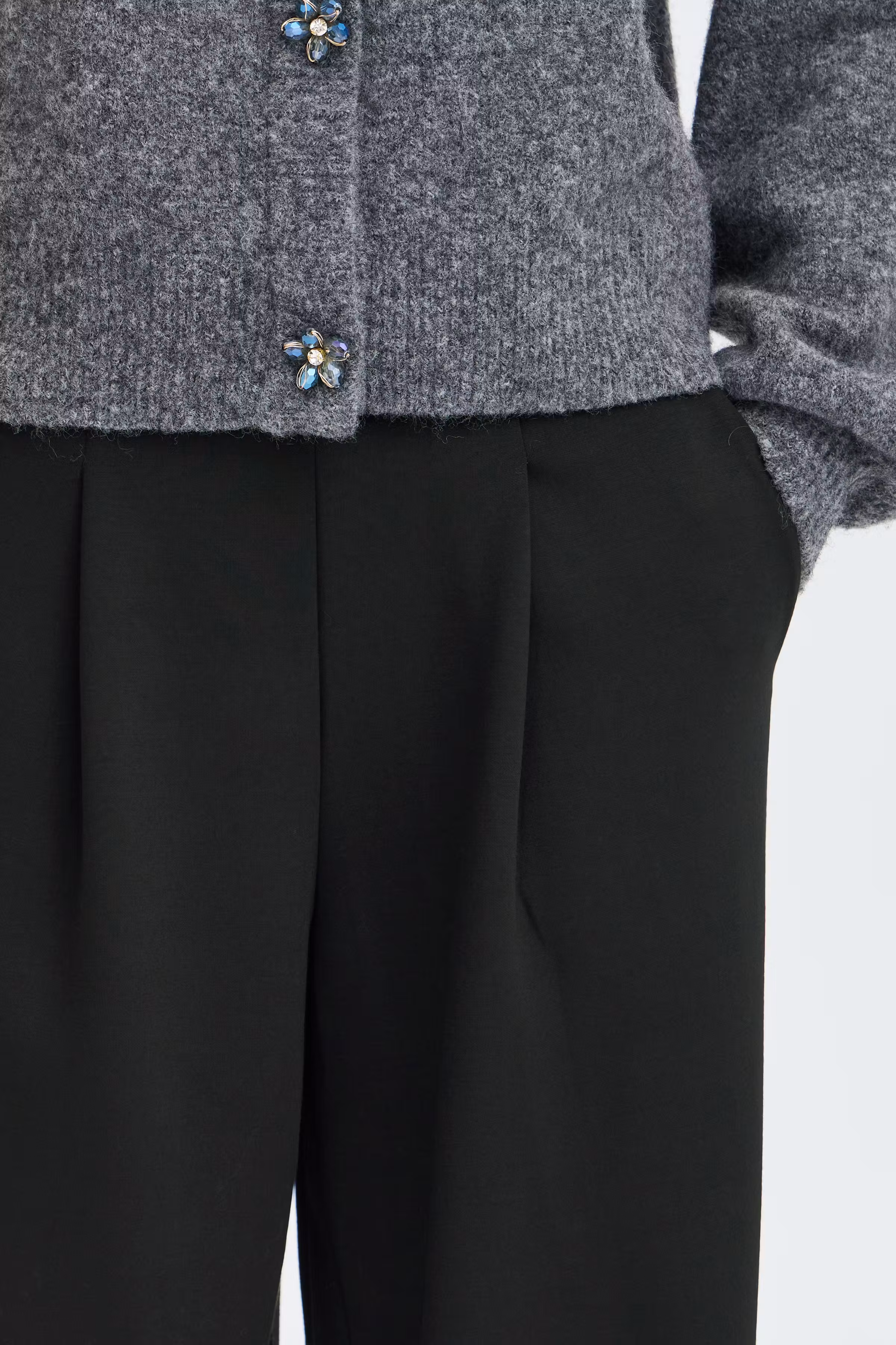 BYPUSTI Bukser LOOKBOOK DETAIL 20819666-194008