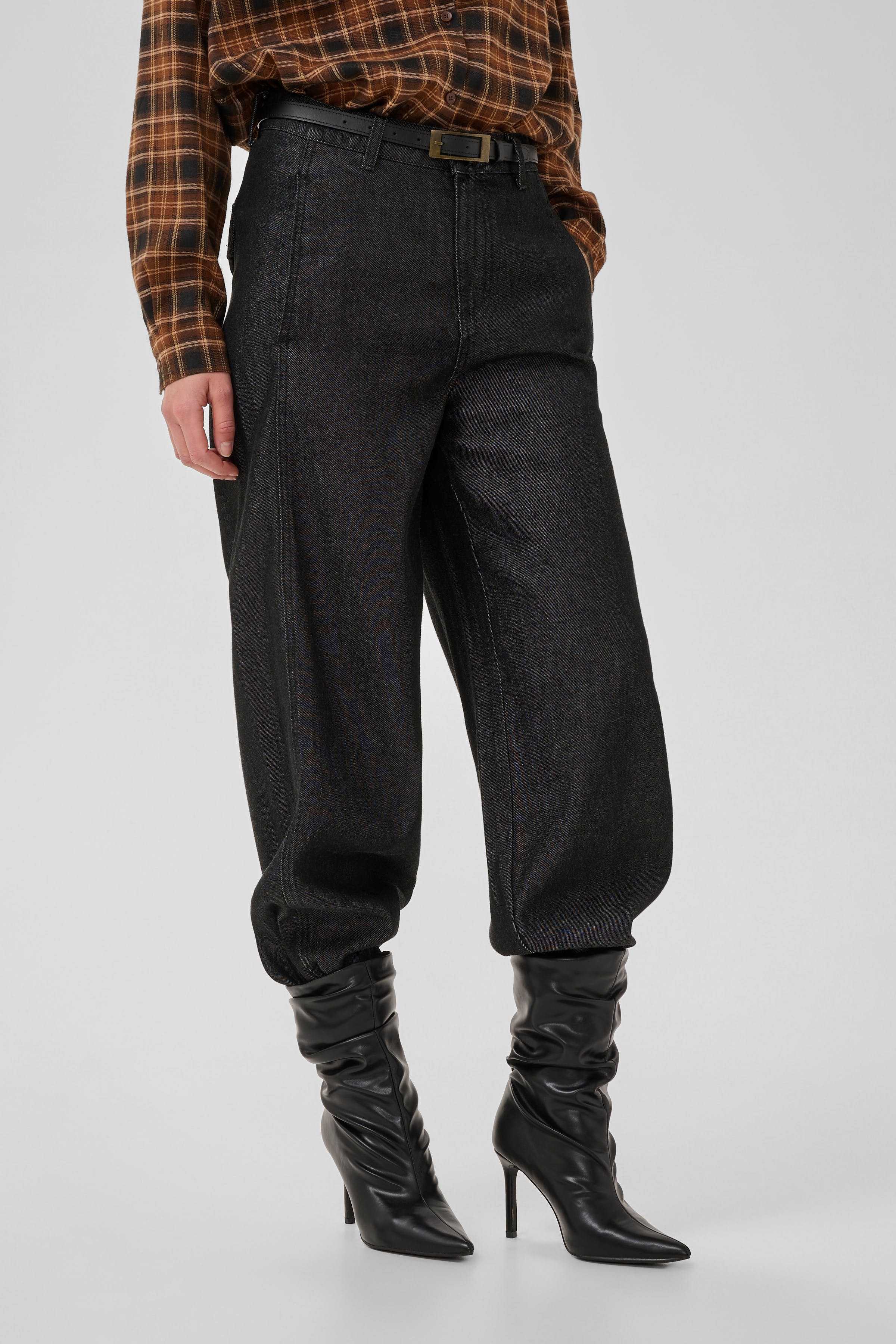 MWKendel Jeans LOOKBOOK FRONT 10705627-100073