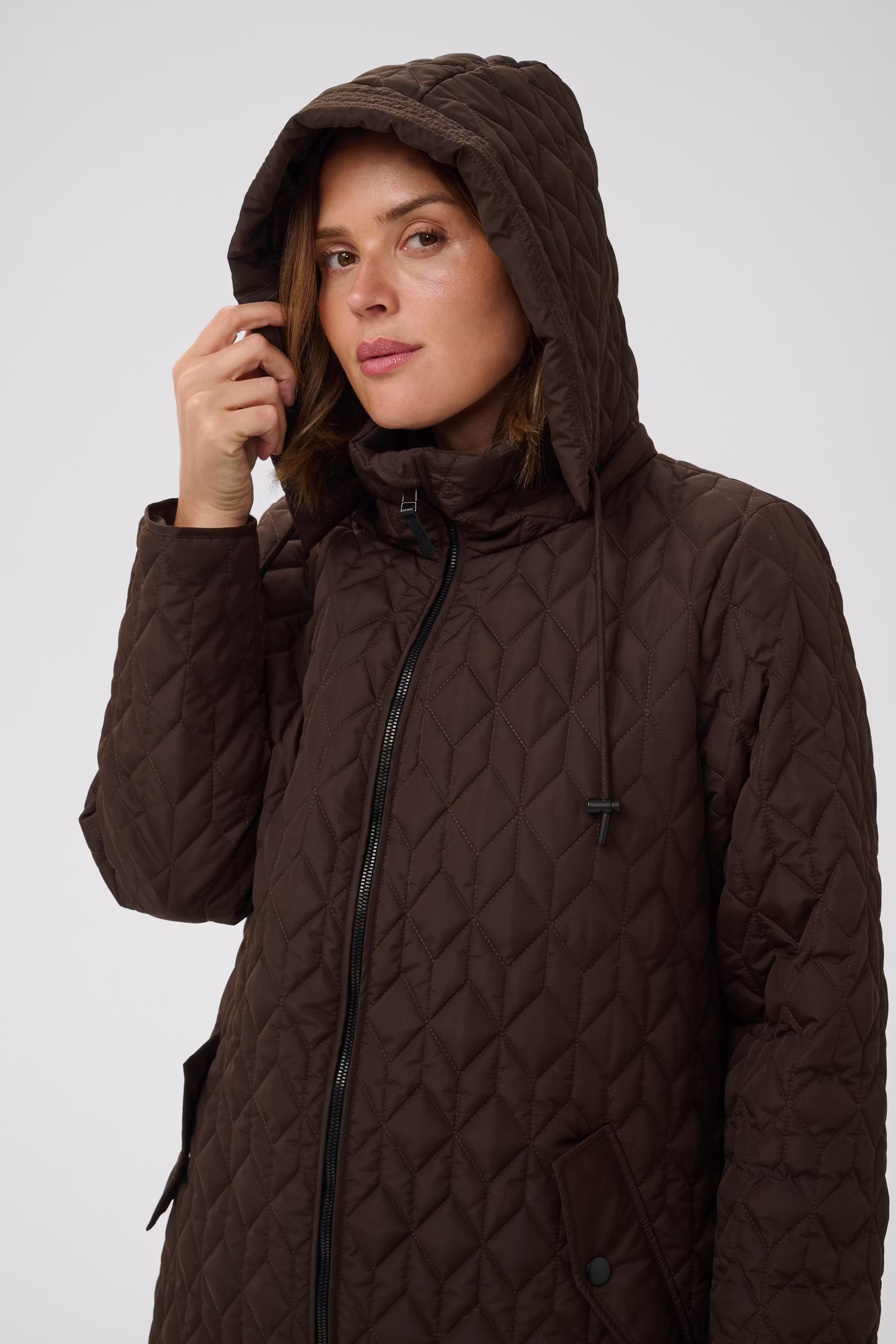 KCleina Outerwear LOOKBOOK DETAIL 10583971-190915