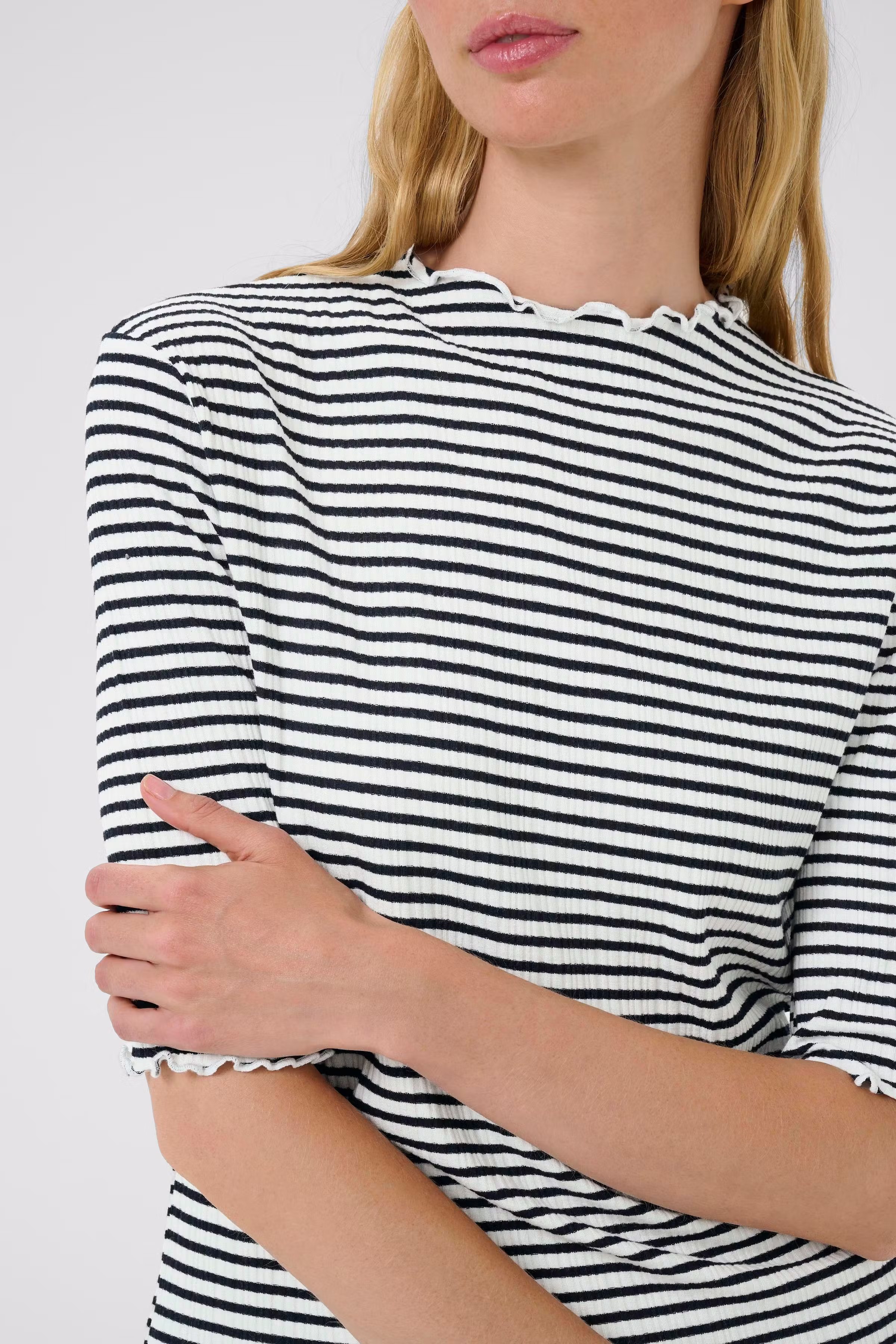 CandaceKB T-shirt LOOKBOOK DETAIL 10103631-101946