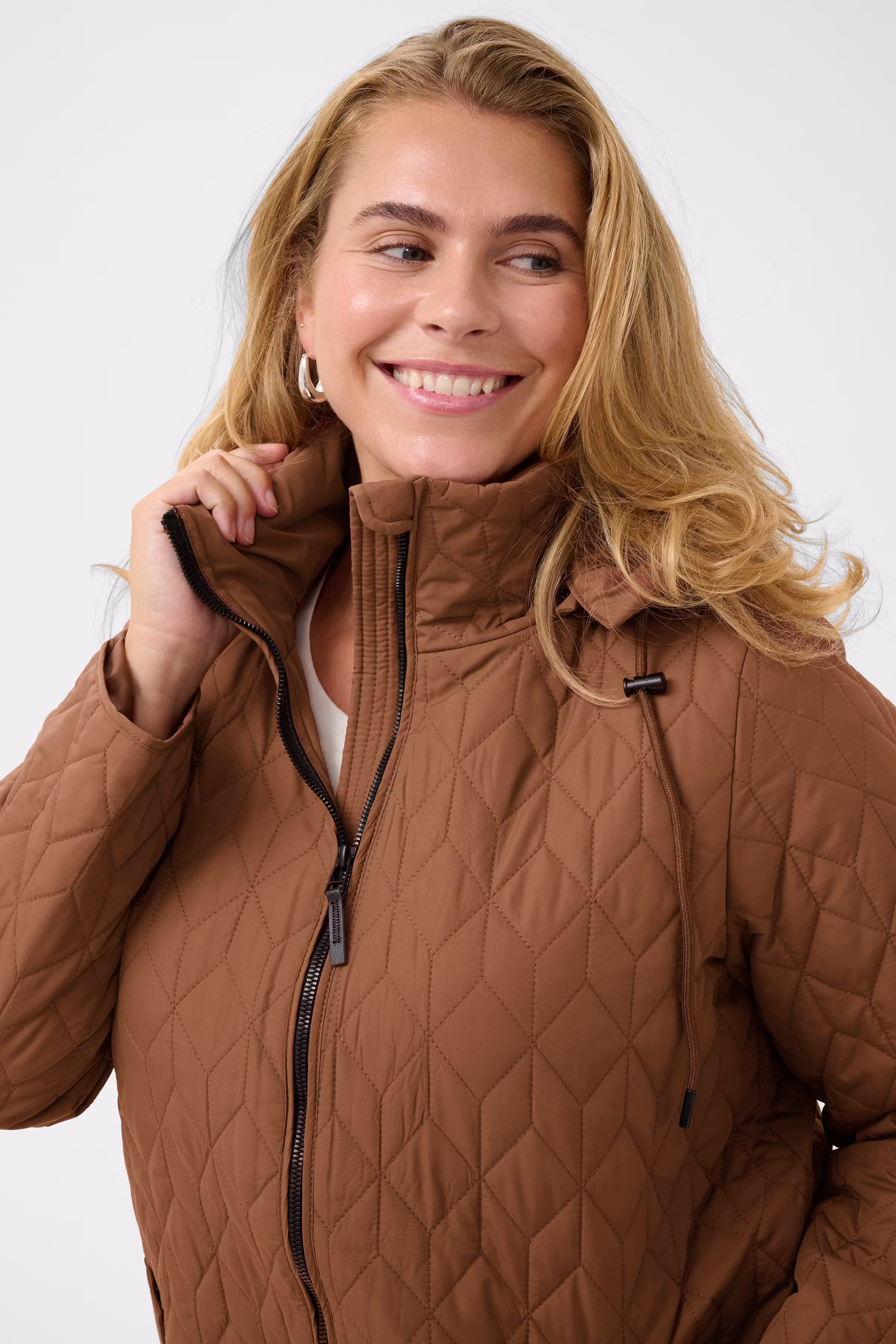 KCleina Outerwear LOOKBOOK DETAIL 10583971-191230