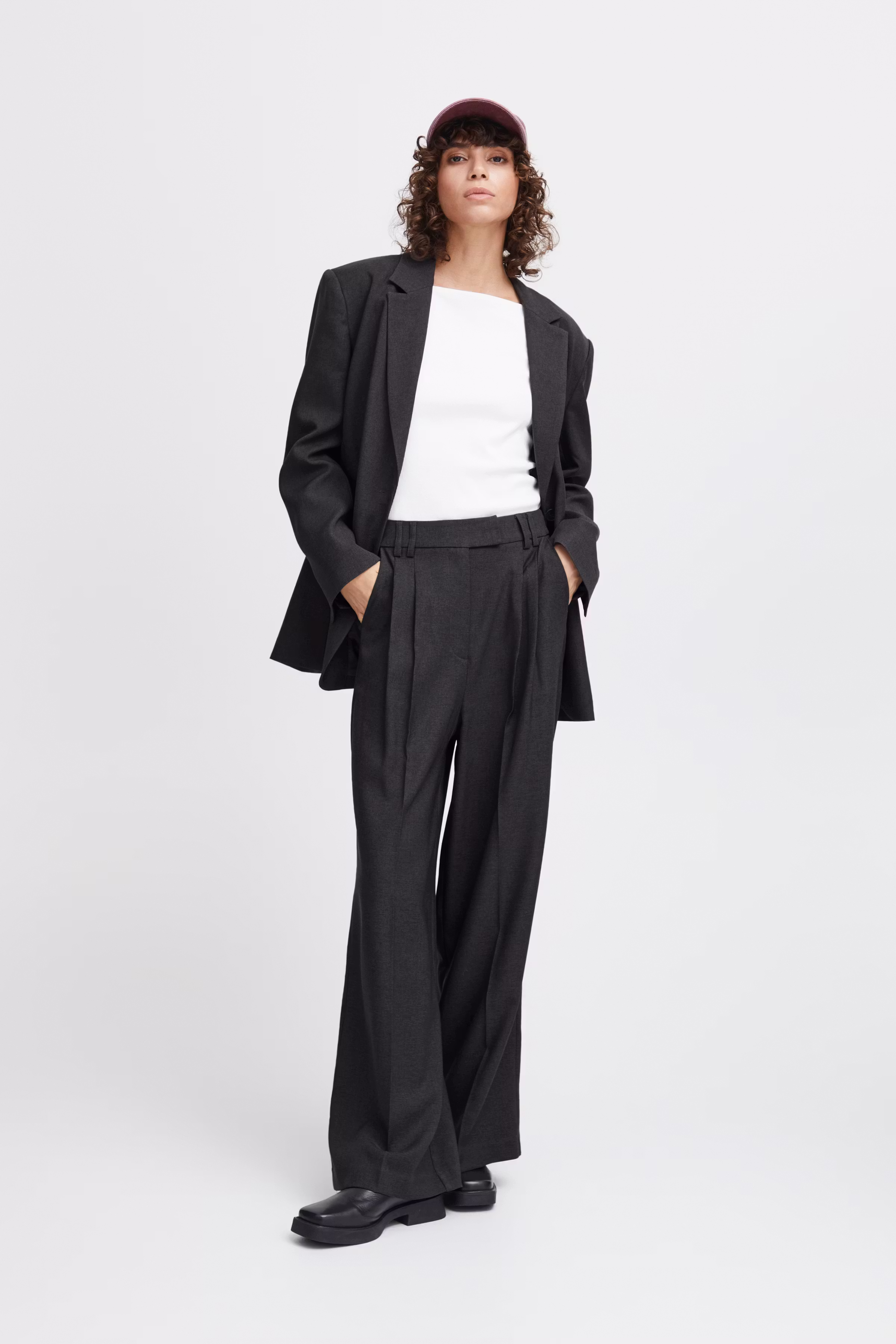 IHZIMMIE Bukser LOOKBOOK FRONT 20119677-200319