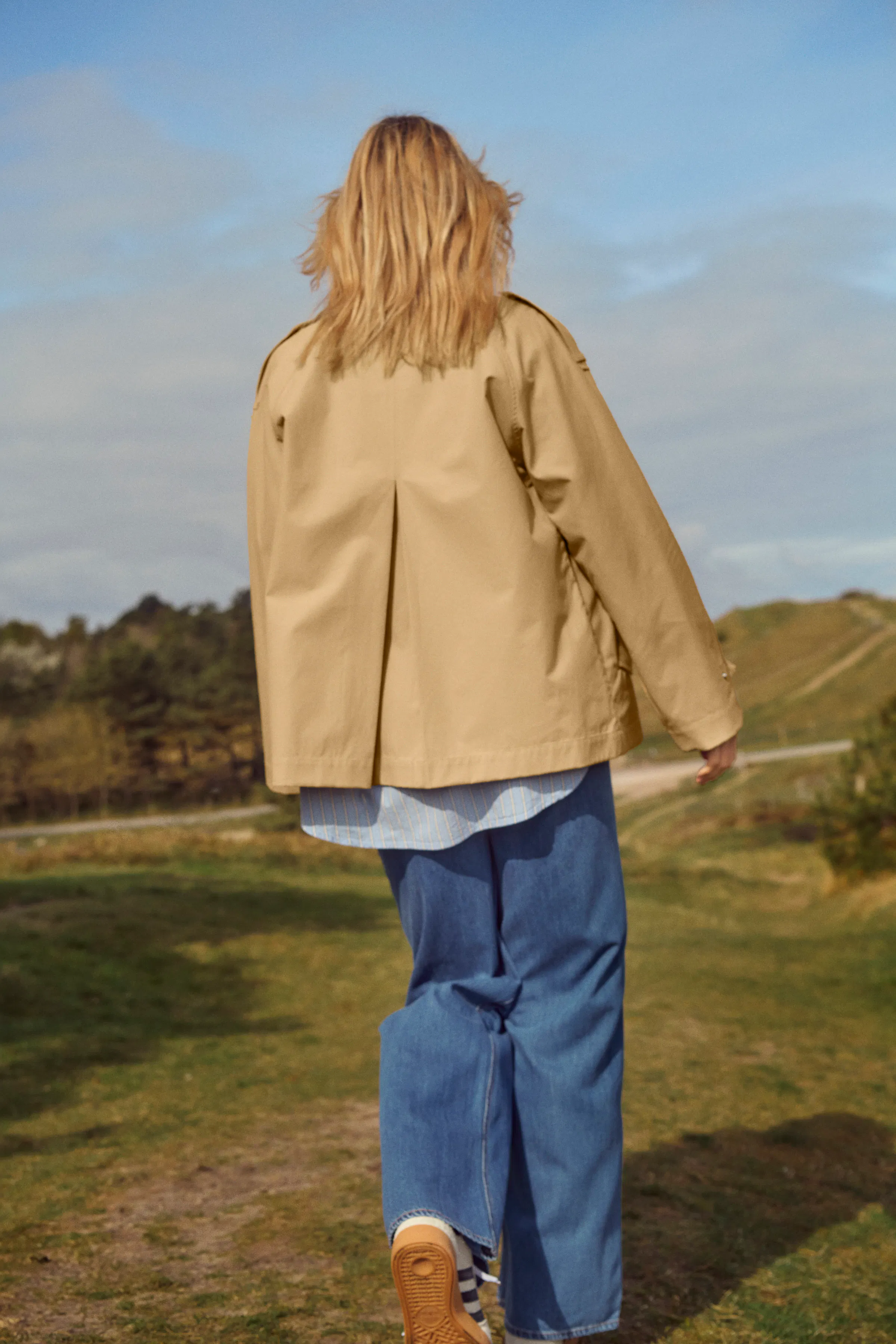 YunaPW Outerwear LOCATION NONE 30310249-151114
