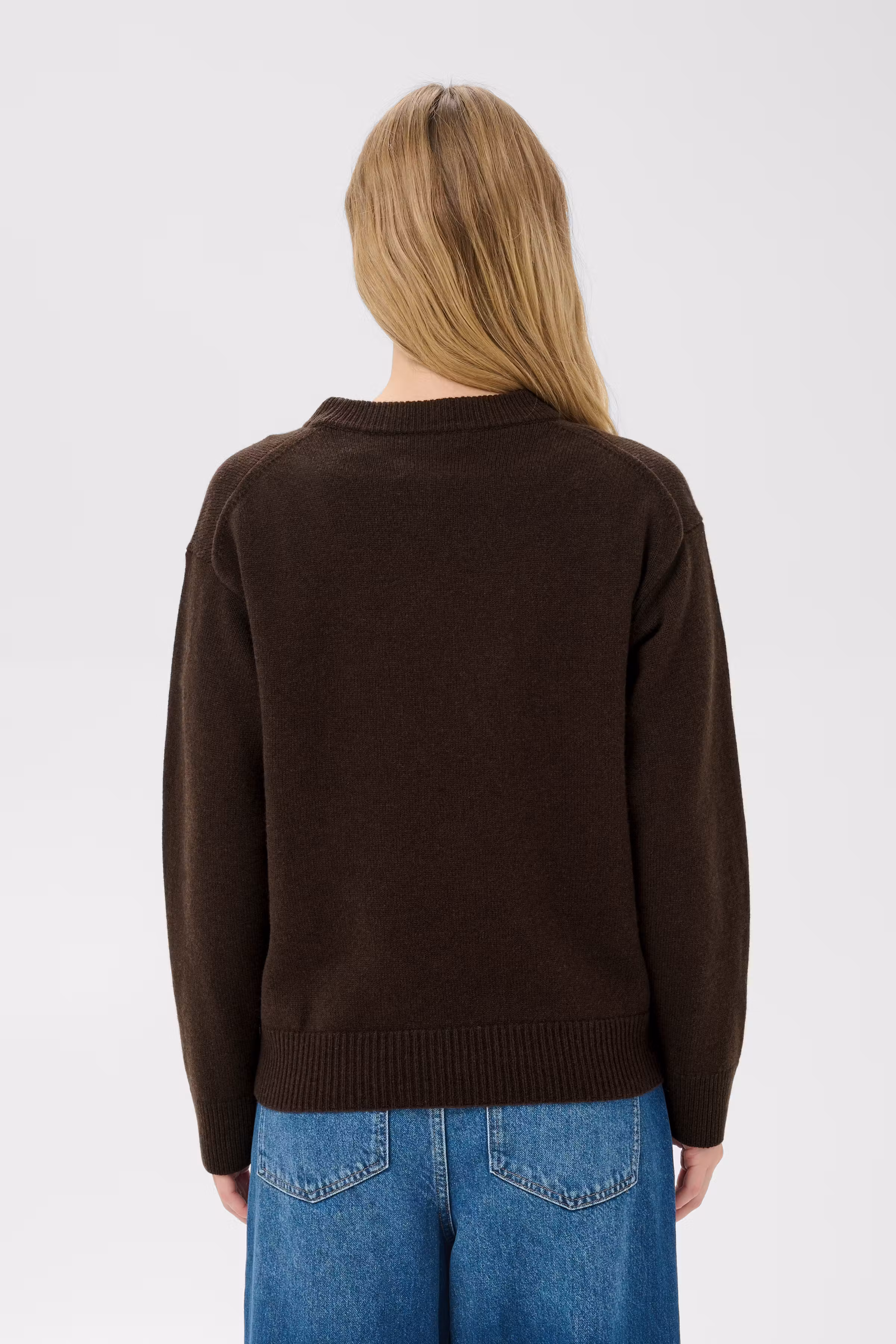 SorayaPW Pullover LOOKBOOK BACK 30311118-191106