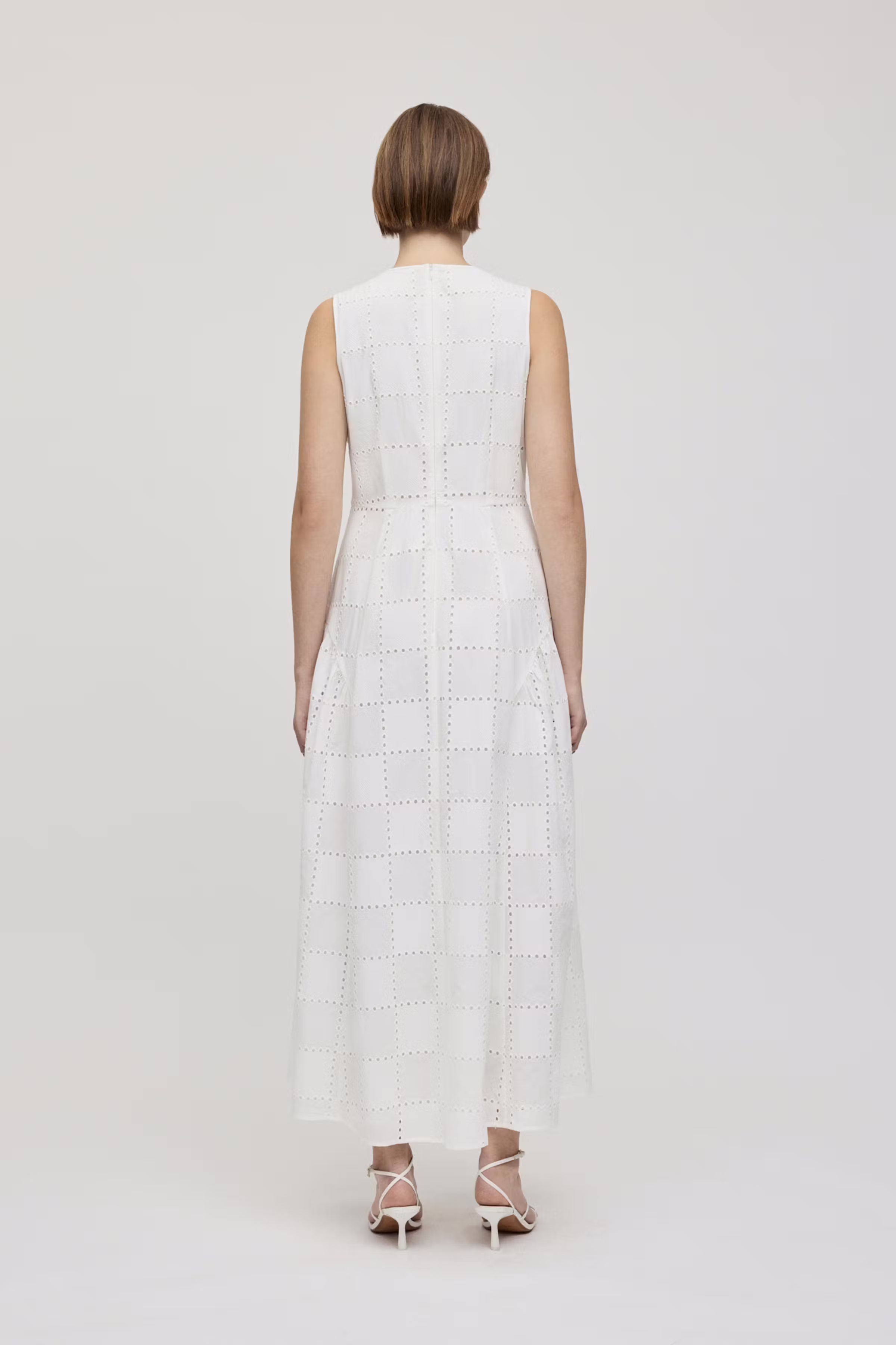 MARCA Dress LOOKBOOK BACK 30600659-WH010