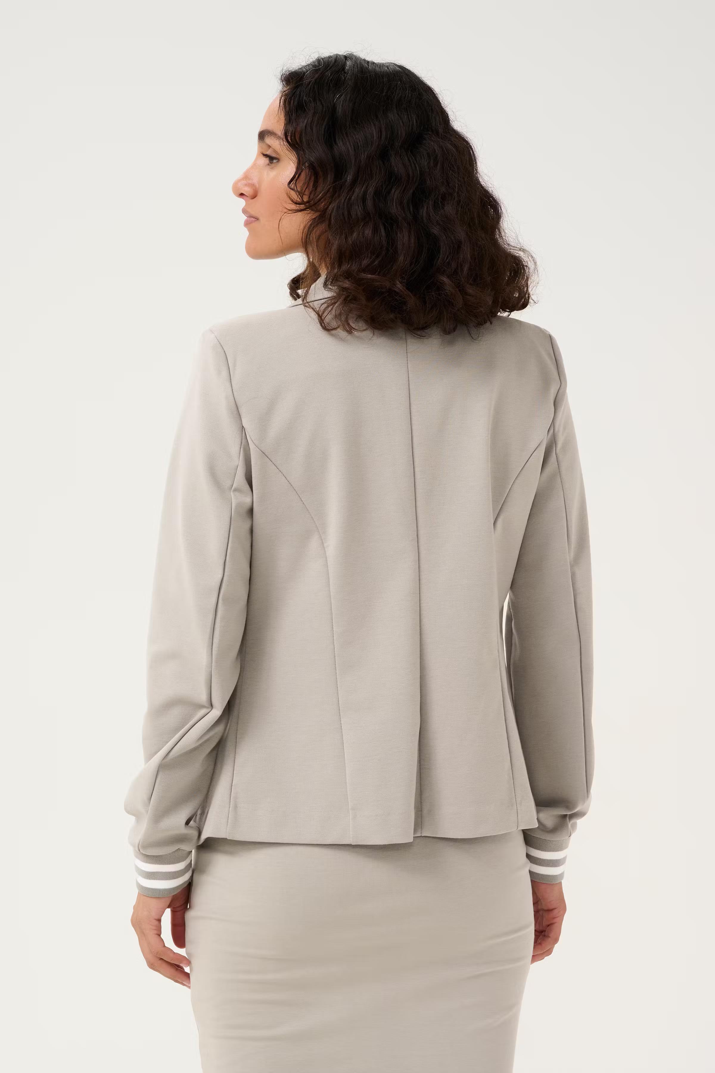 KAKinnie Blazer LOOKBOOK BACK 10550800-106968